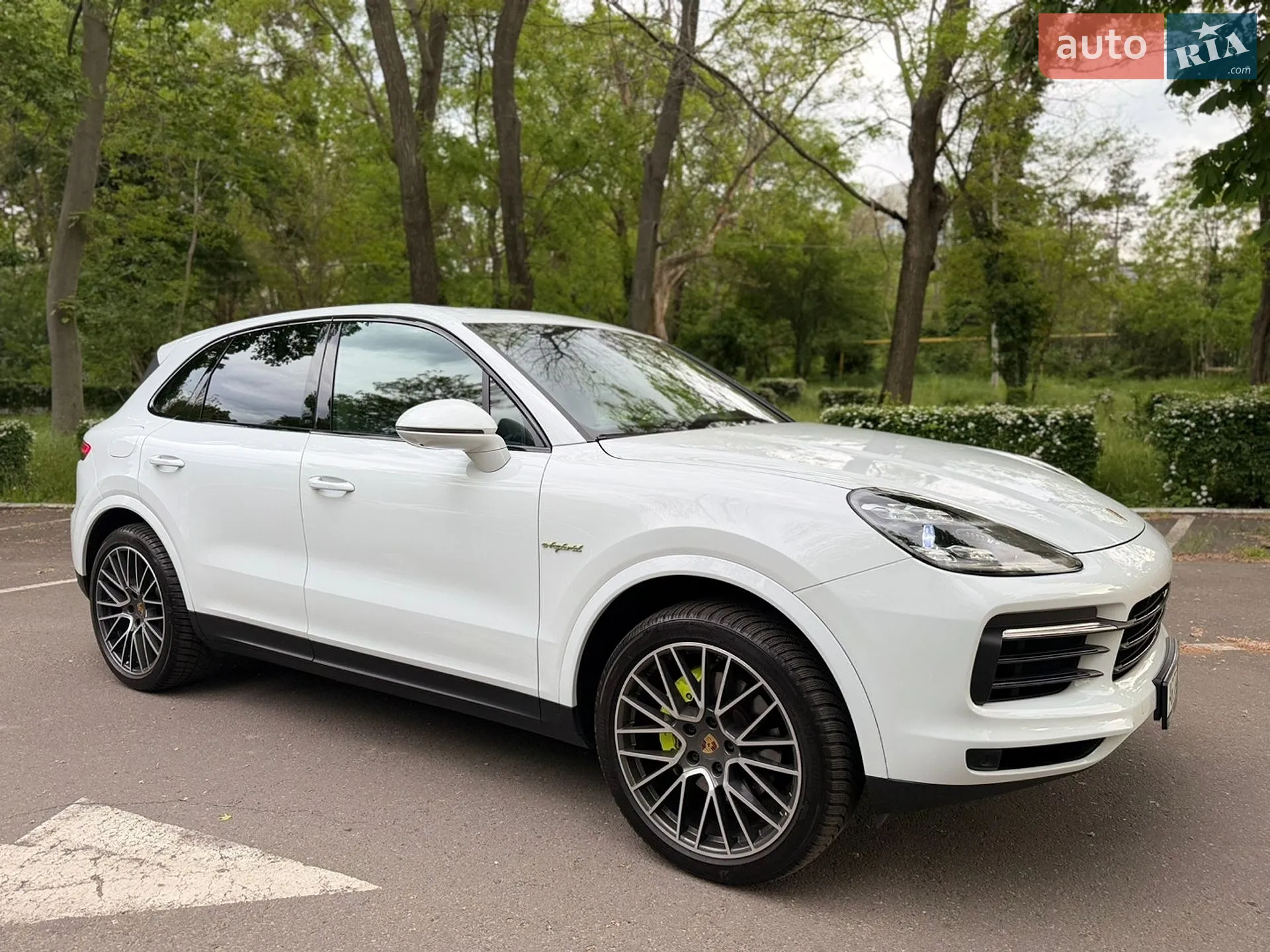 2020 Porsche Cayenne - мініатюра 2