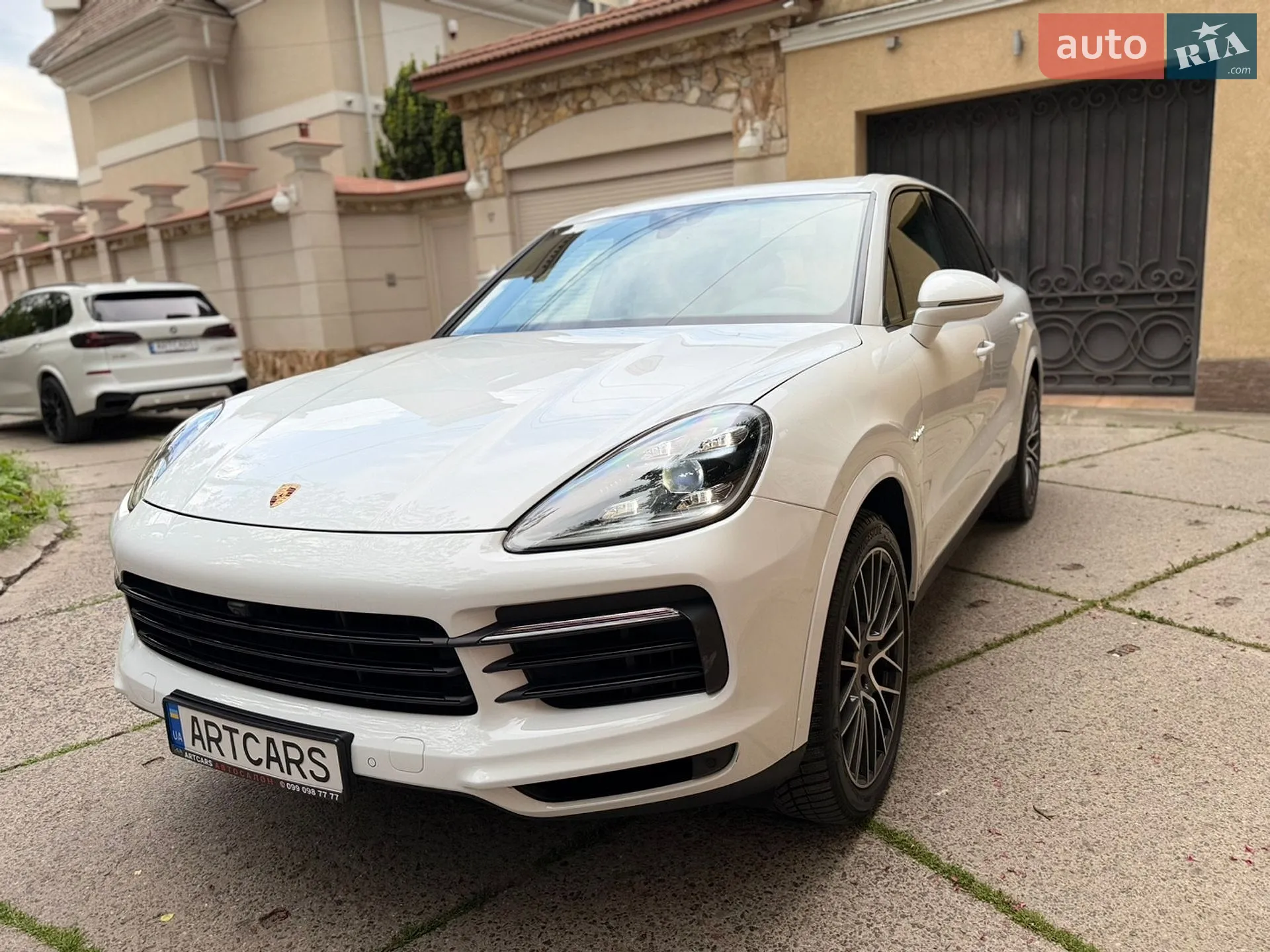 2020 Porsche Cayenne - мініатюра 9