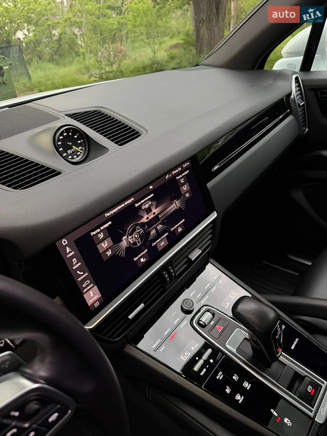 2020 Porsche Cayenne - мініатюра 30
