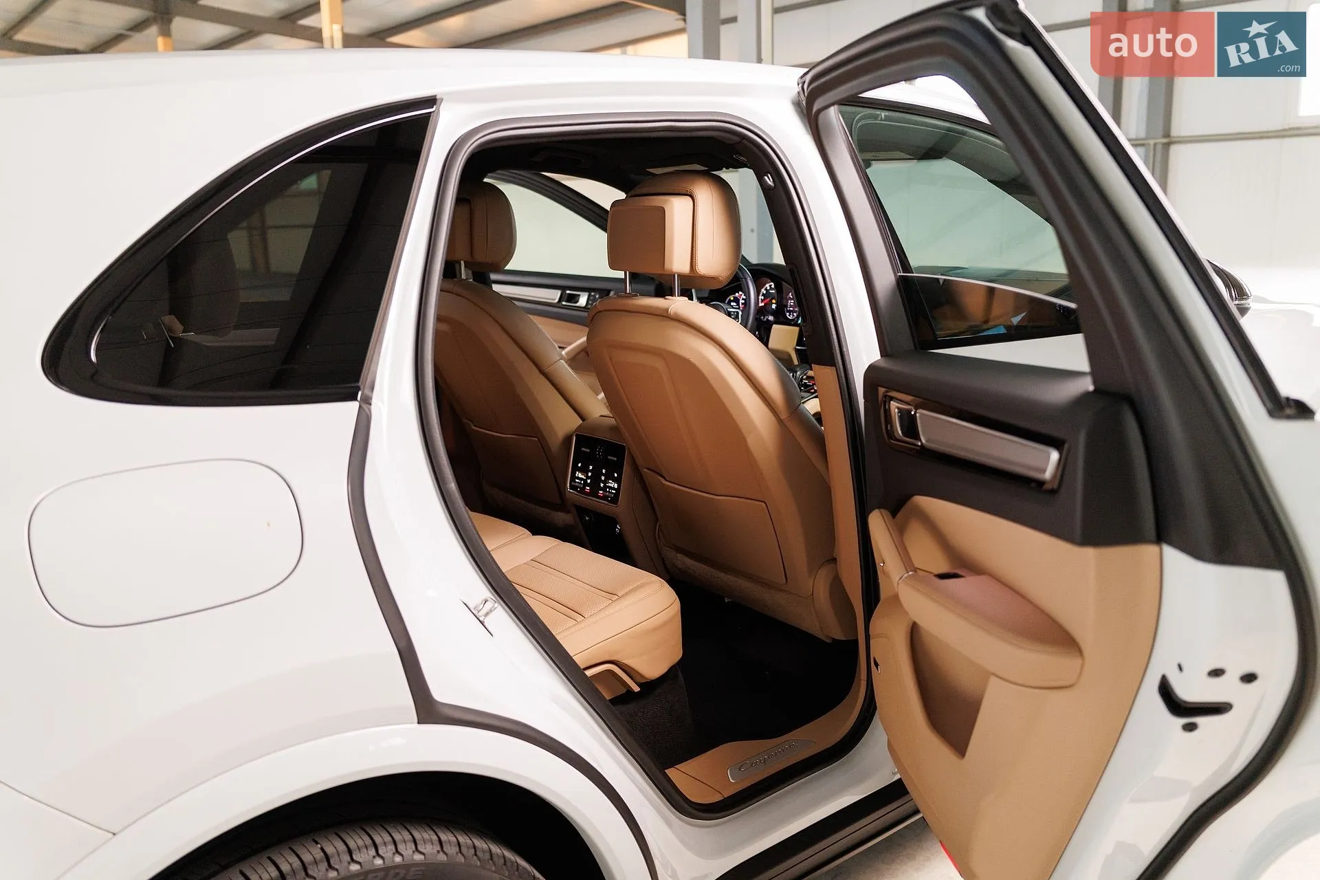 2022 Porsche Cayenne - мініатюра 31