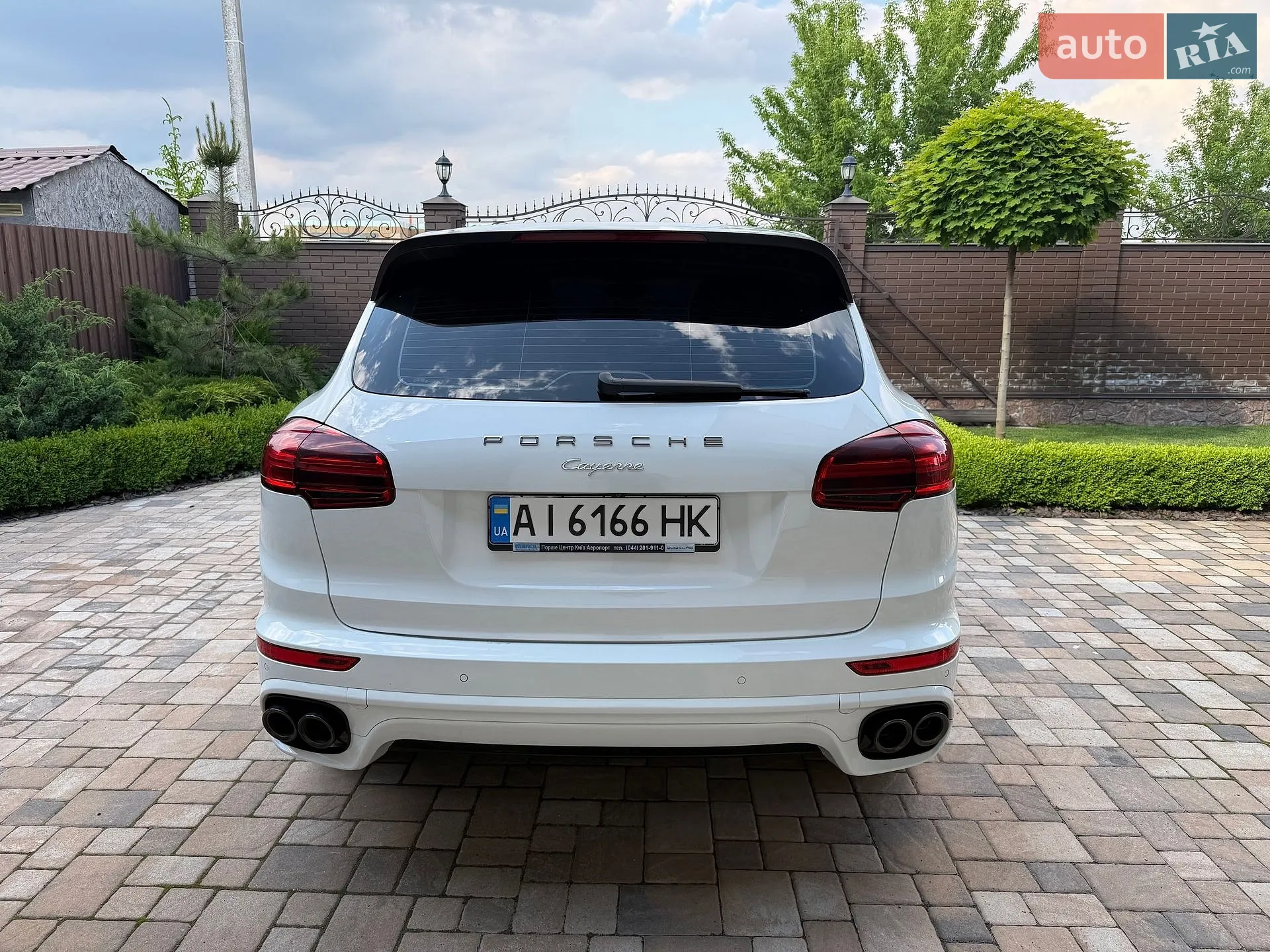 2016 Porsche Cayenne - мініатюра 11