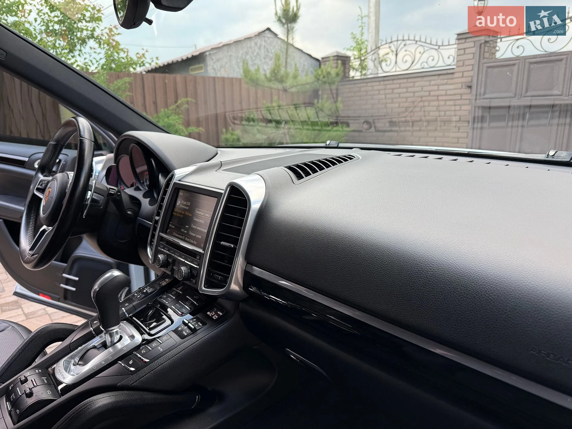 2016 Porsche Cayenne - мініатюра 50