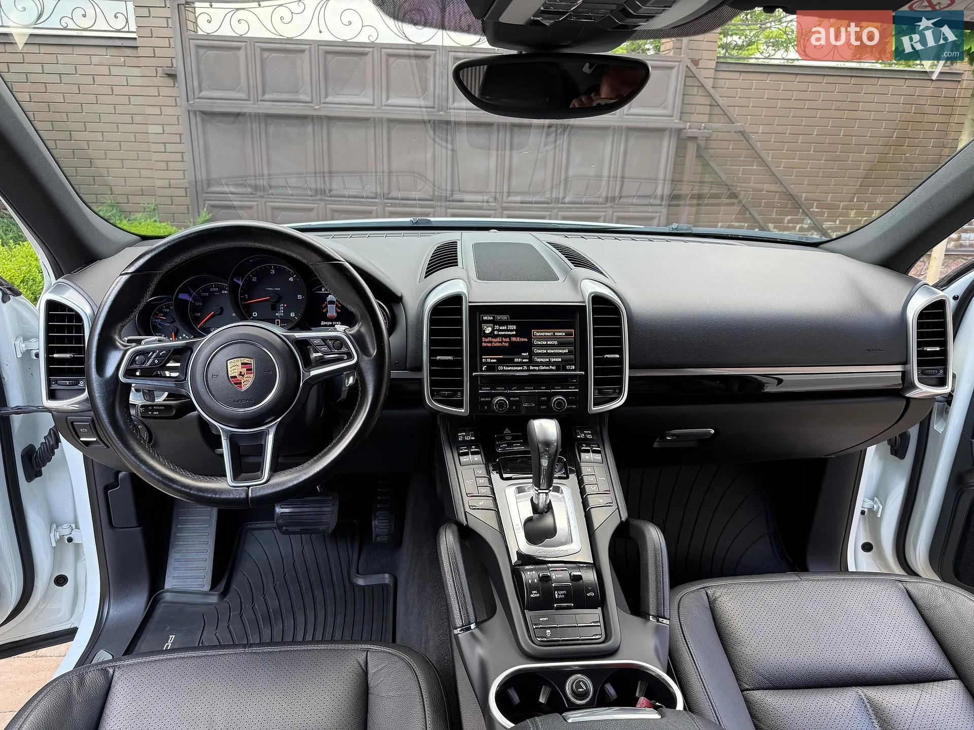 2016 Porsche Cayenne - мініатюра 61