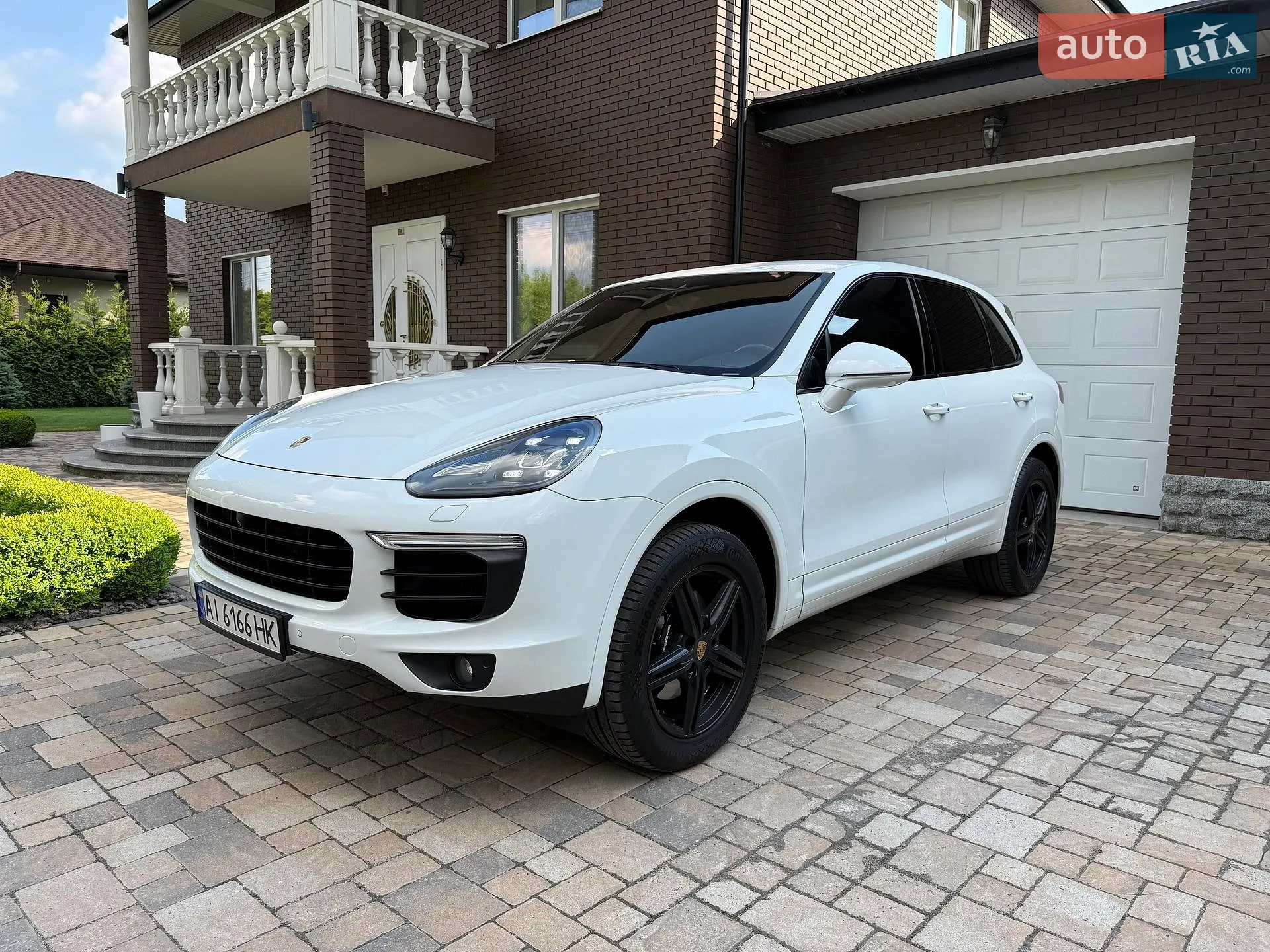 2016 Porsche Cayenne - мініатюра 85