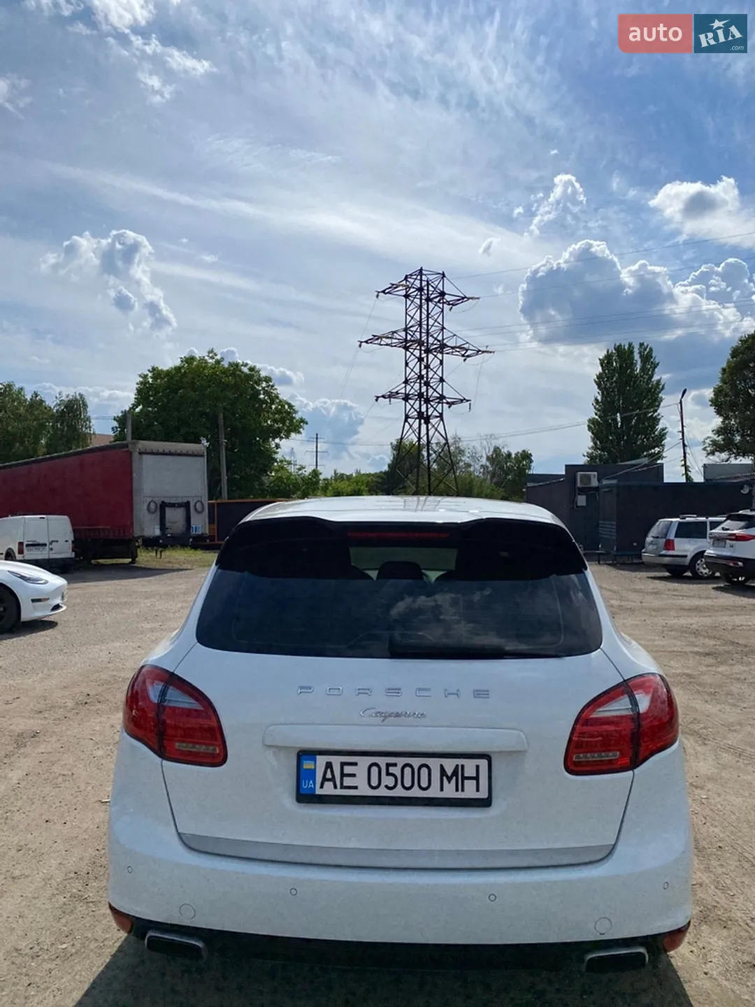 2012 Porsche Cayenne - мініатюра 11