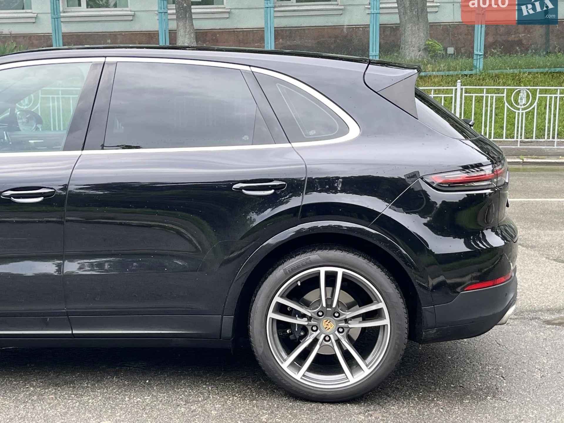 2020 Porsche Cayenne - мініатюра 7