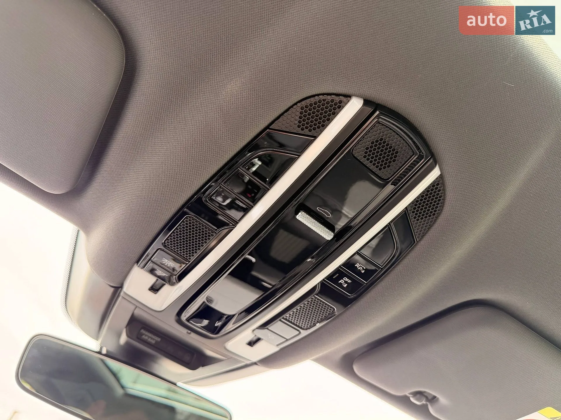 2021 Porsche Cayenne - мініатюра 104