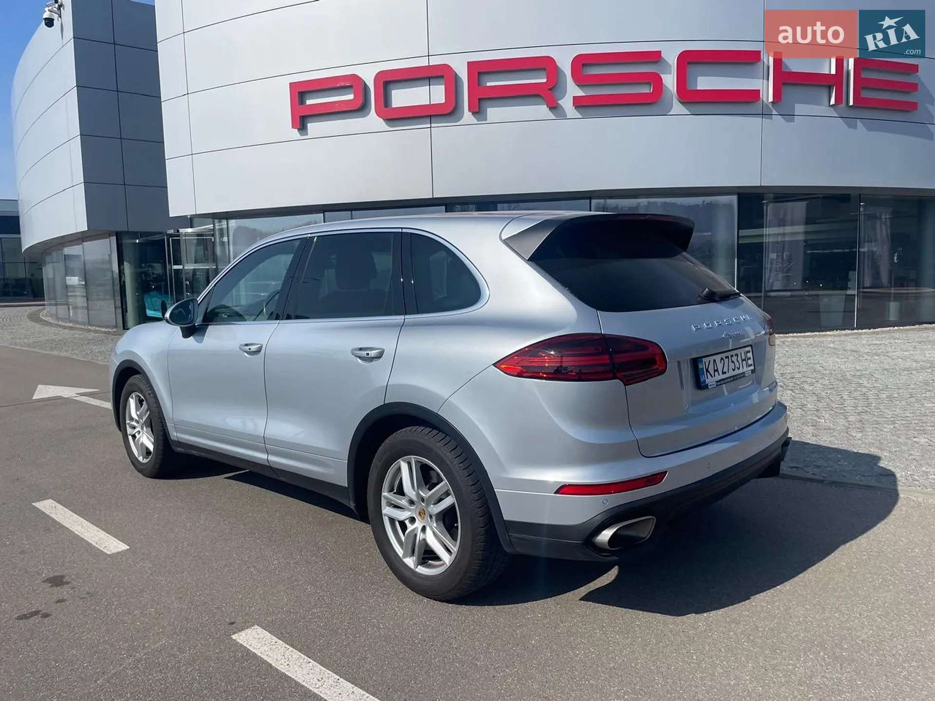 2015 Porsche Cayenne - мініатюра 10