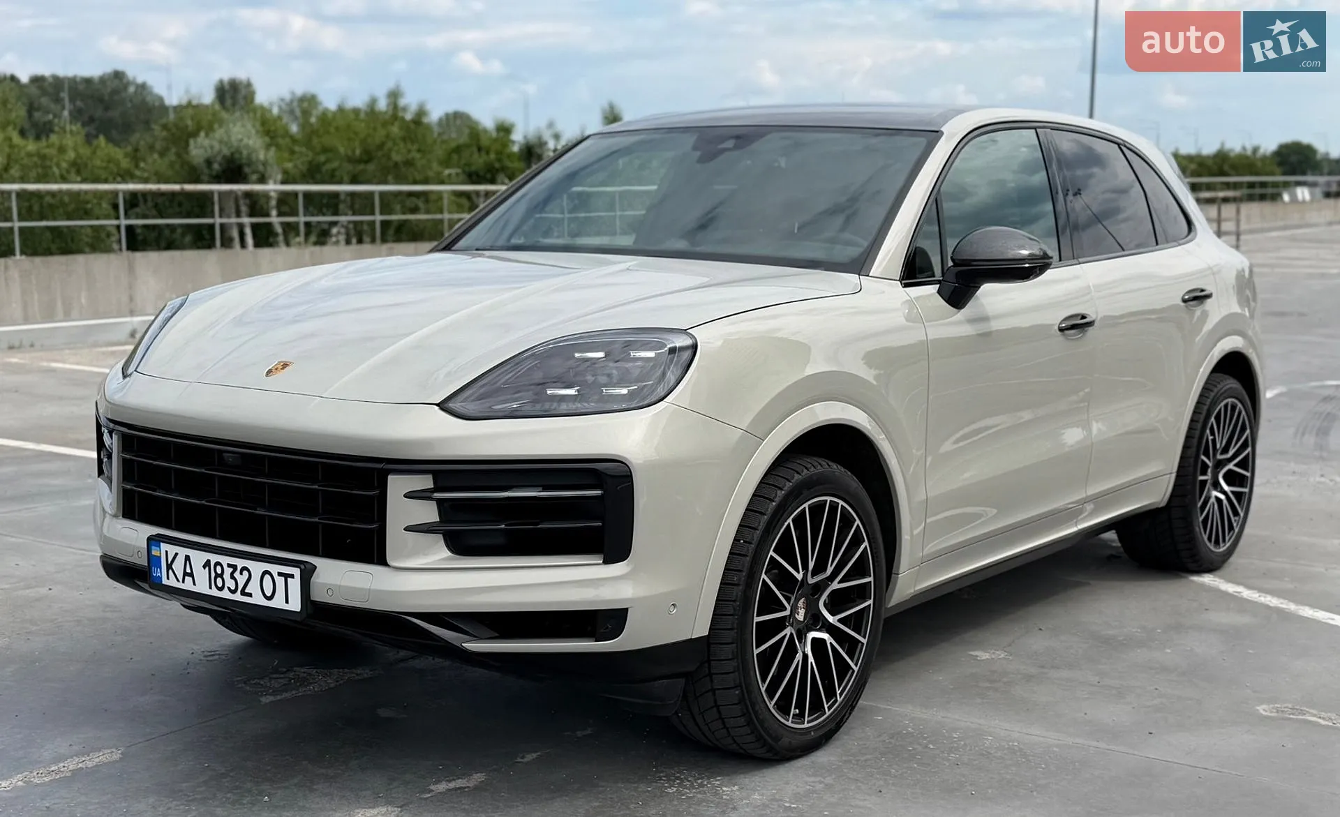 2023 Porsche Cayenne - фото 1