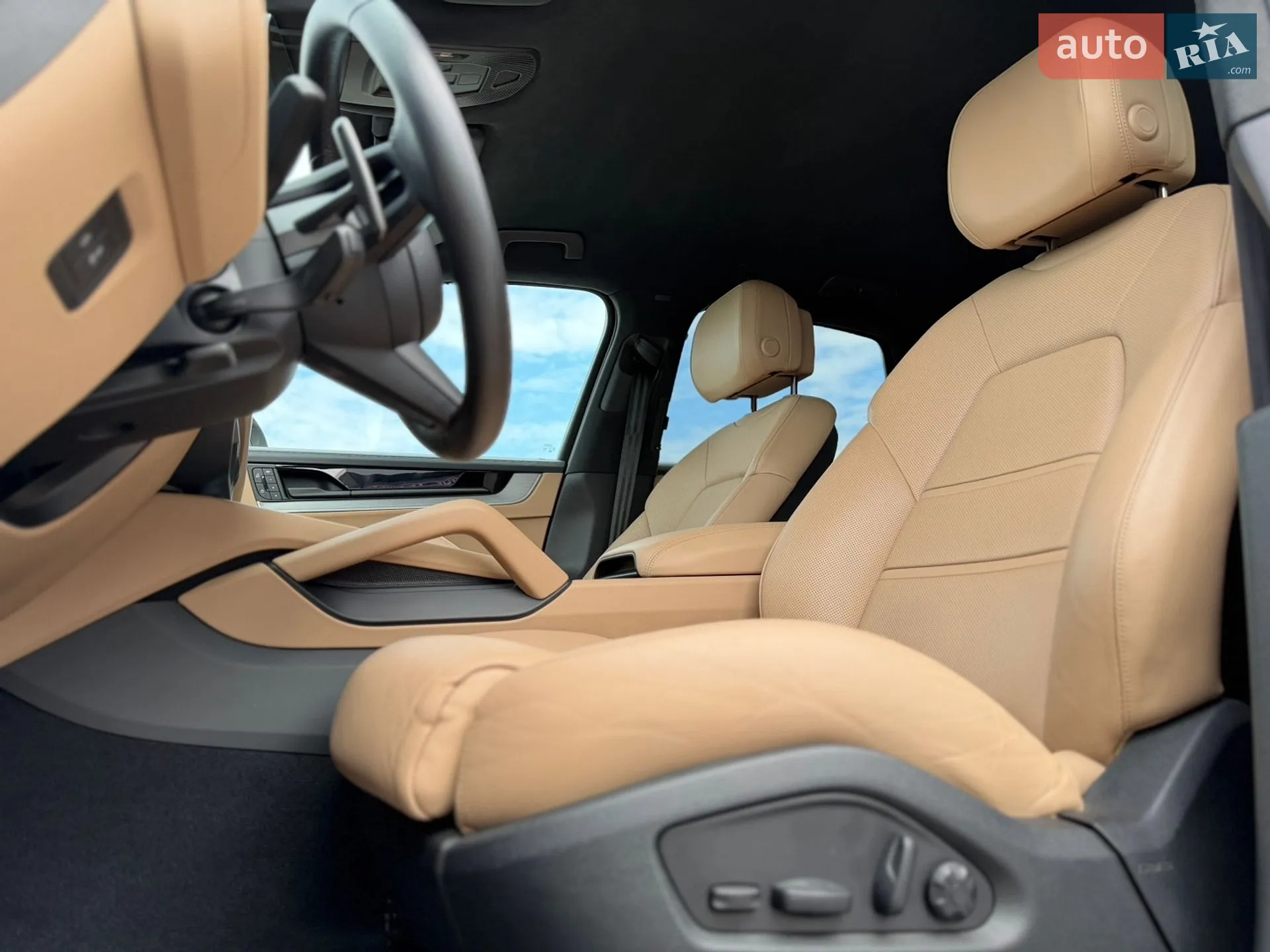 2023 Porsche Cayenne - мініатюра 26