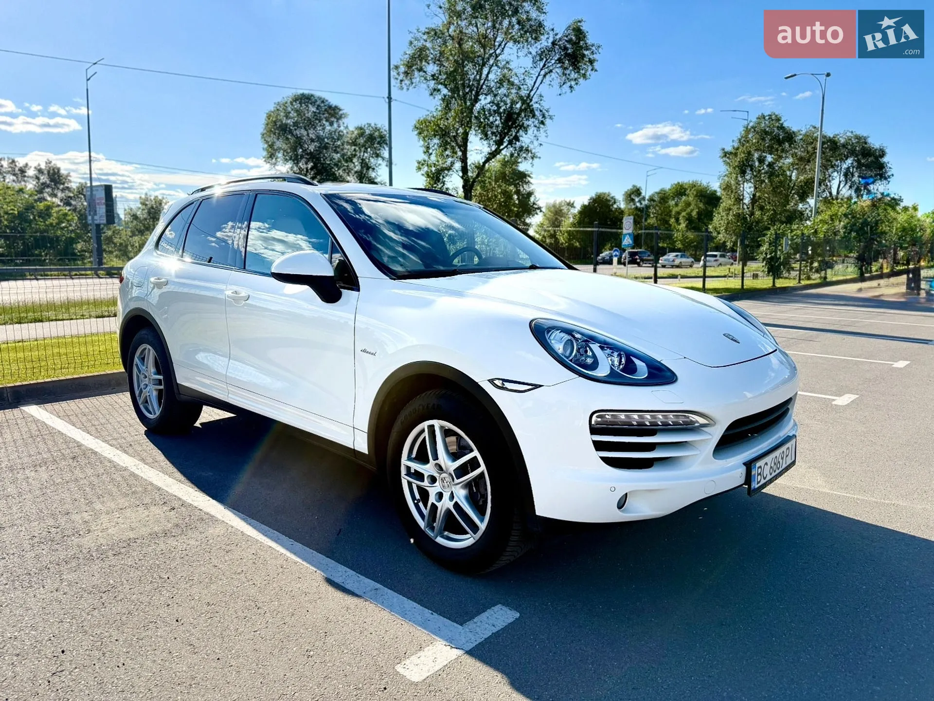 2011 Porsche Cayenne - мініатюра 9