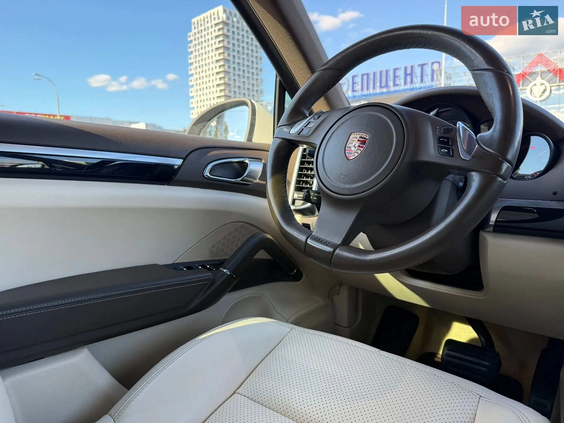 2011 Porsche Cayenne - мініатюра 13
