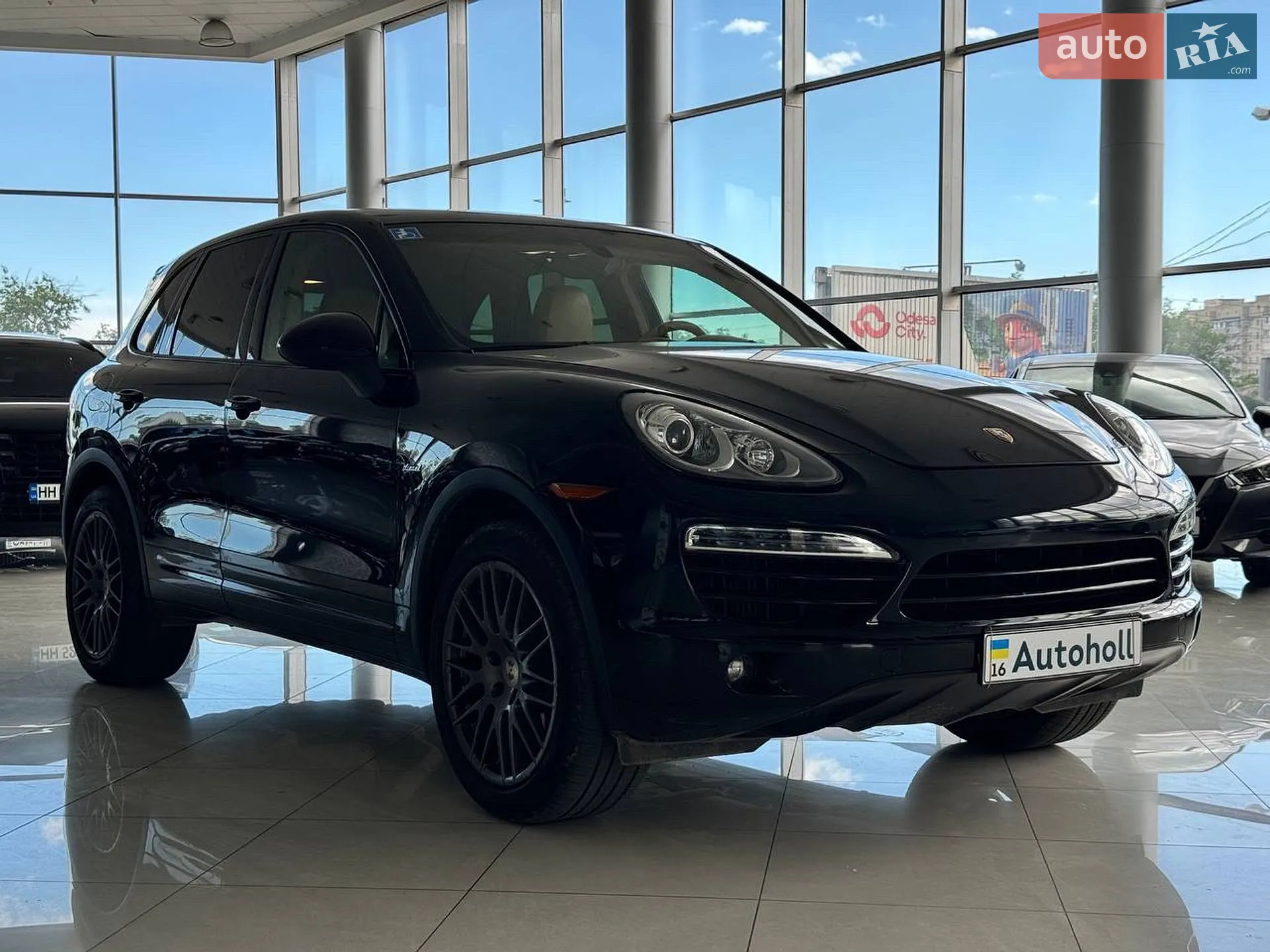 2012 Porsche Cayenne - мініатюра 3