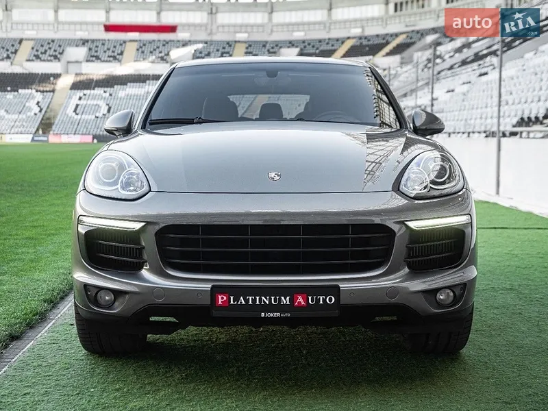 Porsche Cayenne 2016 VIN WP1AB2A25HLA50153 фото оголошення 3 з 97