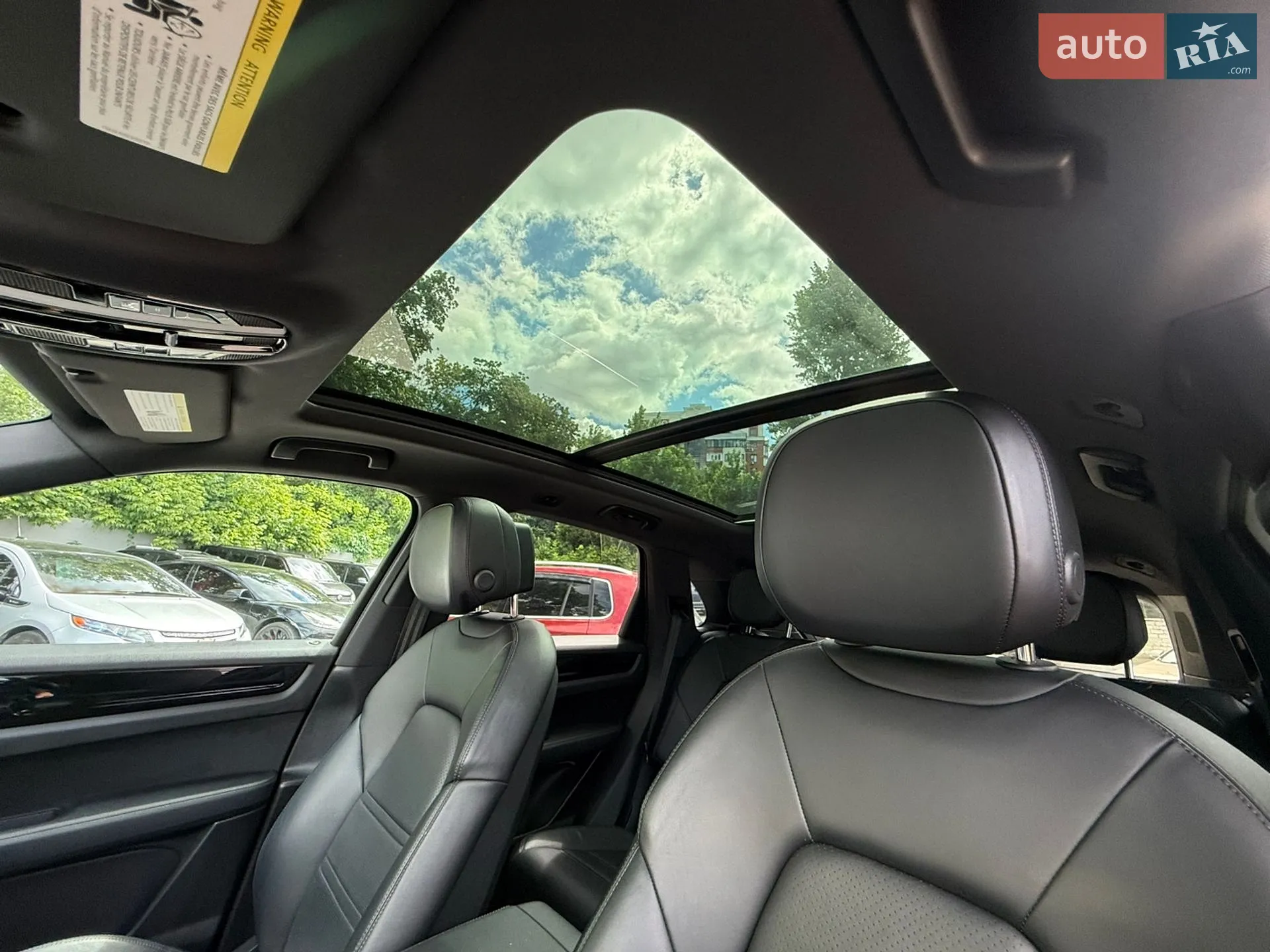 2021 Porsche Cayenne - мініатюра 12