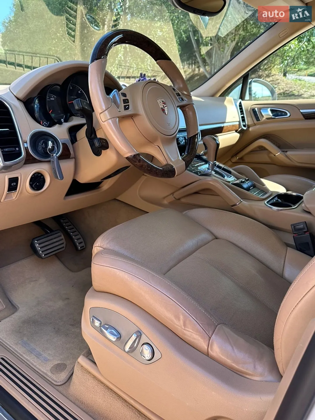 2013 Porsche Cayenne - мініатюра 22