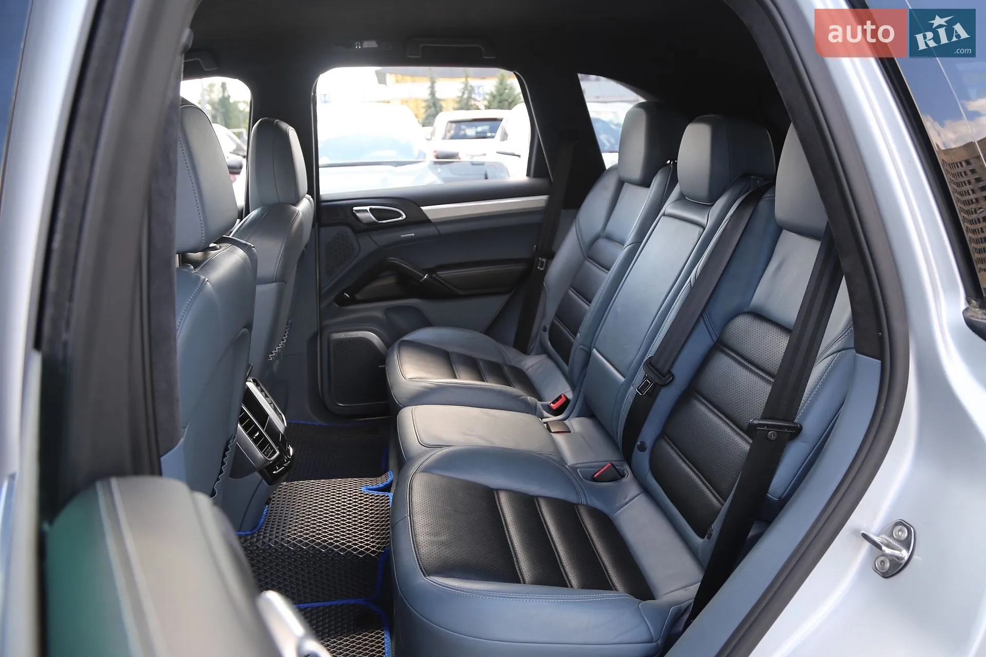 2012 Porsche Cayenne - мініатюра 11