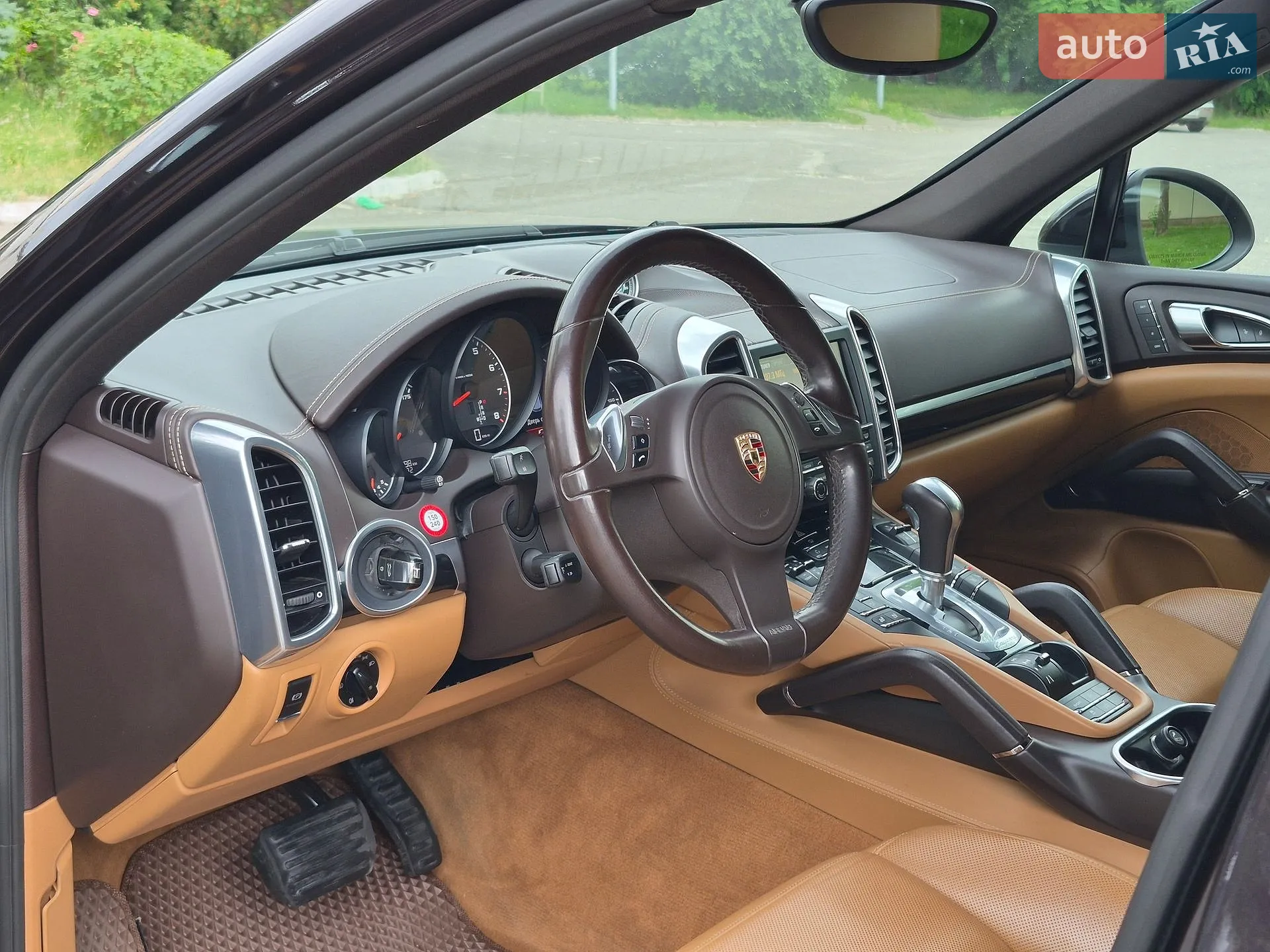 2012 Porsche Cayenne - мініатюра 13