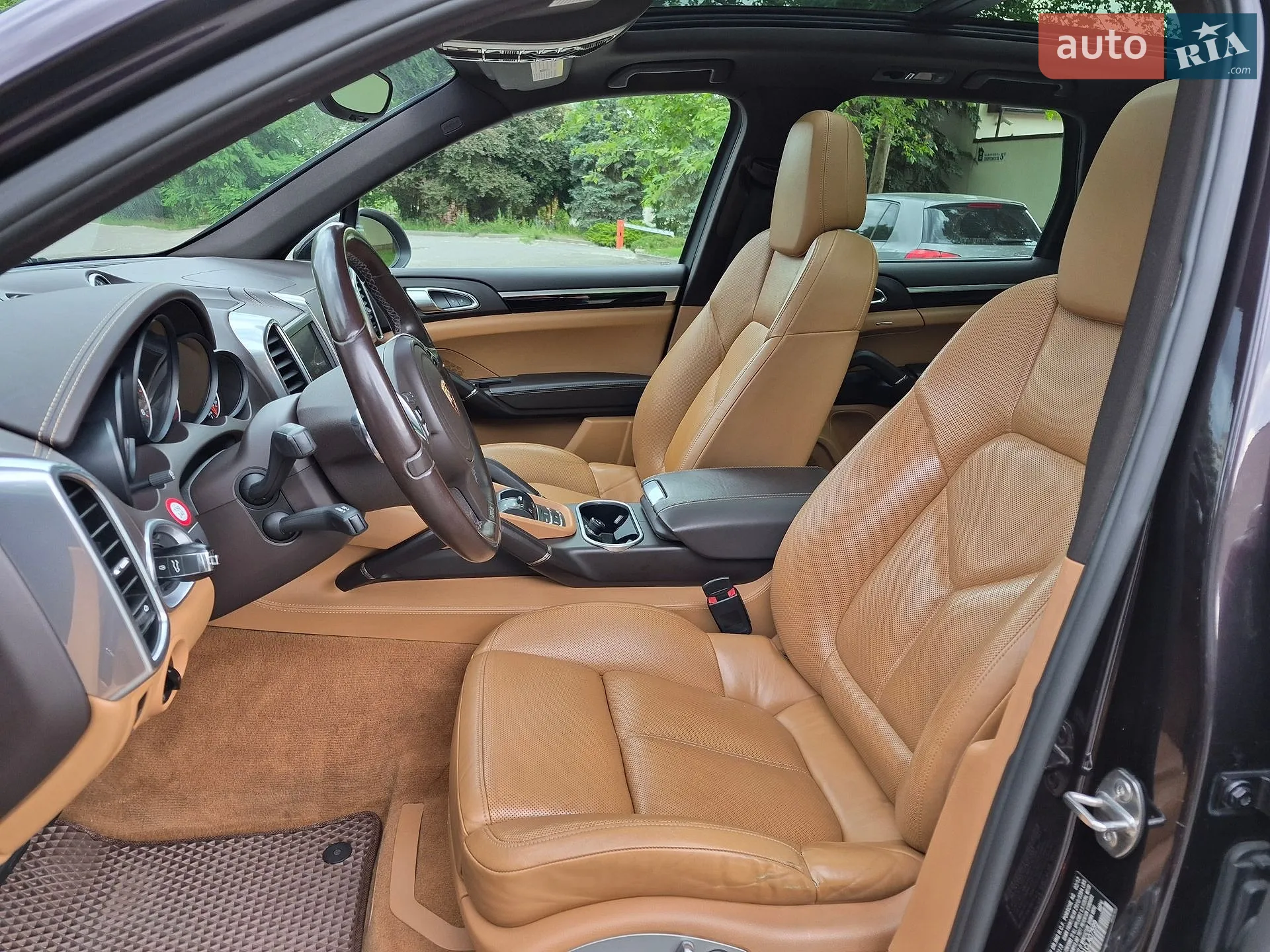 2012 Porsche Cayenne - мініатюра 39