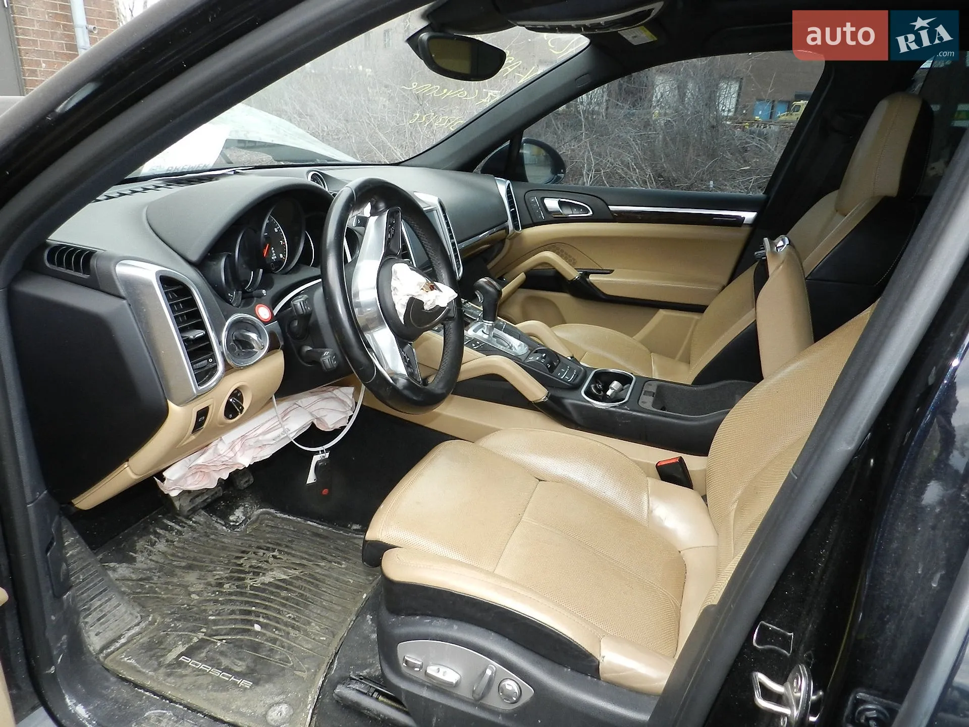 2017 Porsche Cayenne - мініатюра 23