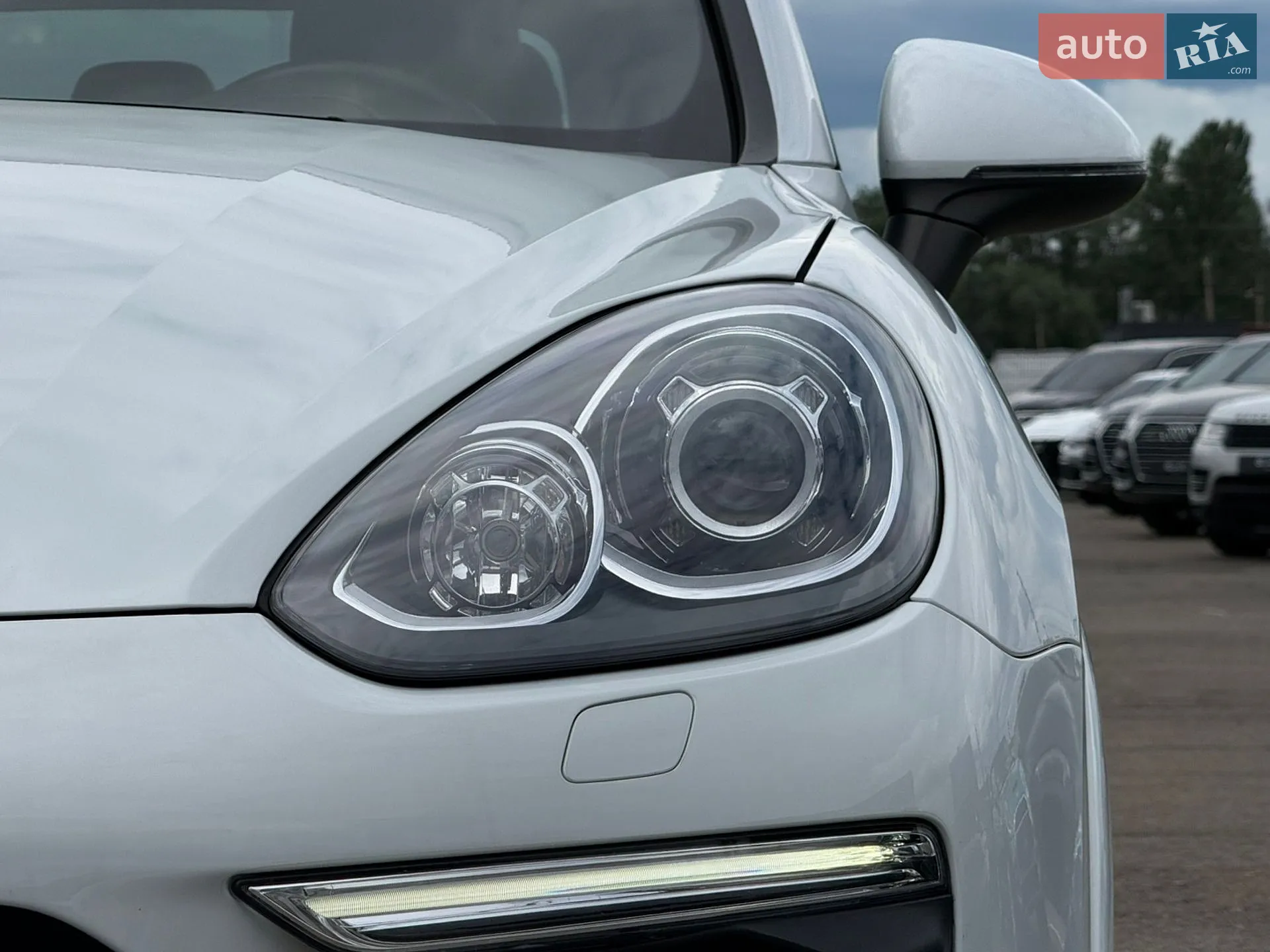 2017 Porsche Cayenne - мініатюра 8