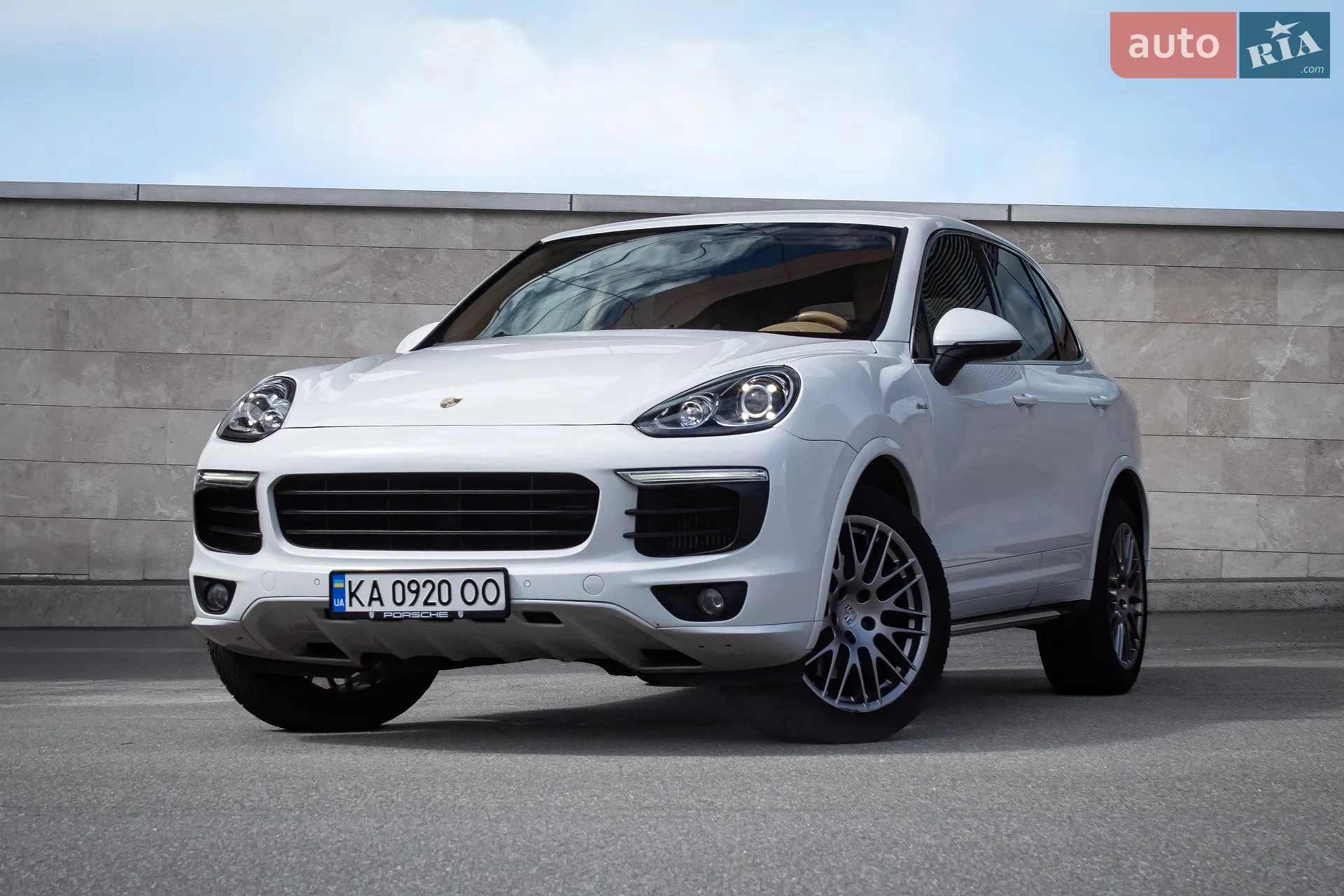 2015 Porsche Cayenne - мініатюра 7