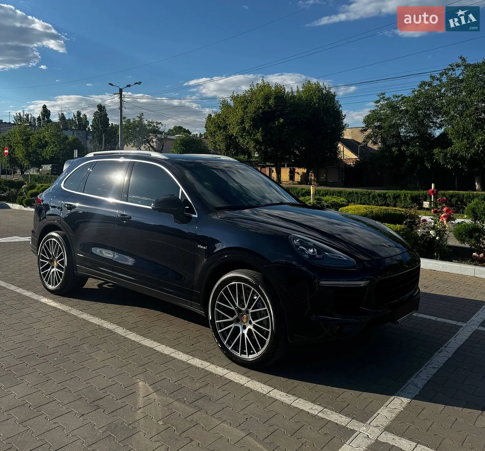 2016 Porsche Cayenne - мініатюра 13