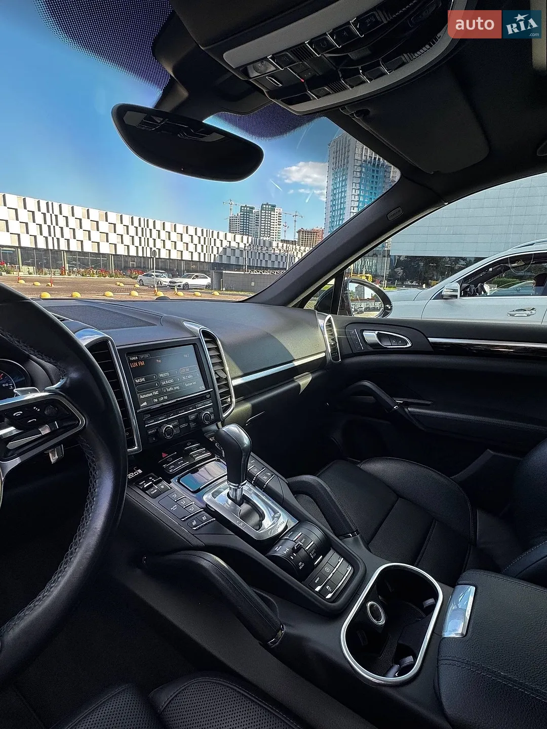 2016 Porsche Cayenne - мініатюра 35