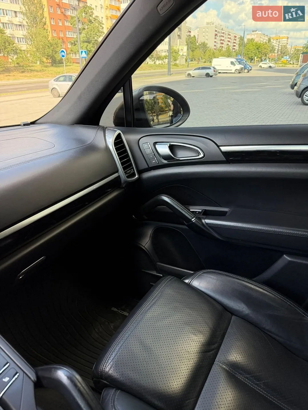 2010 Porsche Cayenne - мініатюра 8