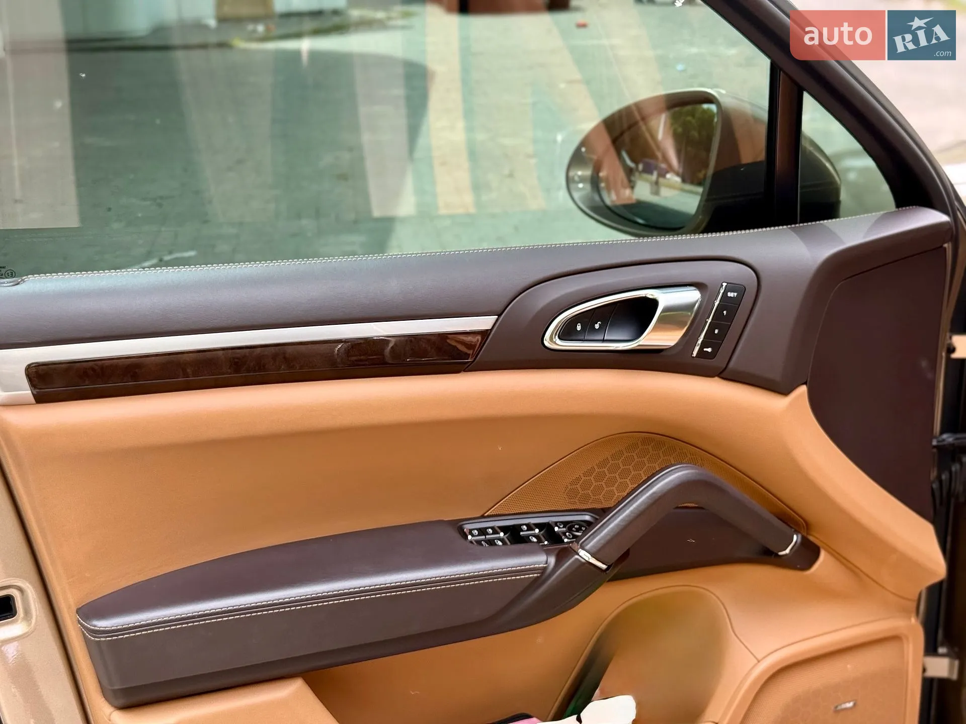2016 Porsche Cayenne - мініатюра 15