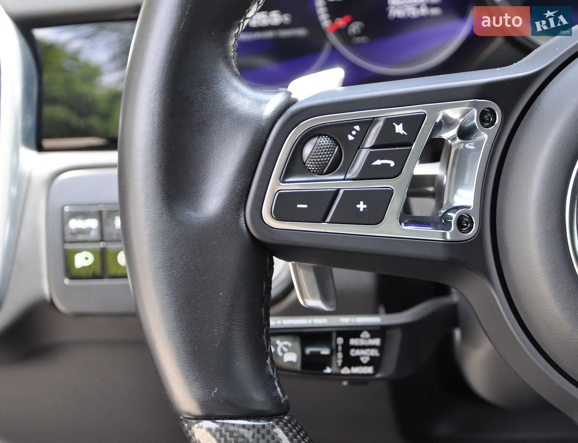 2019 Porsche Cayenne - мініатюра 43