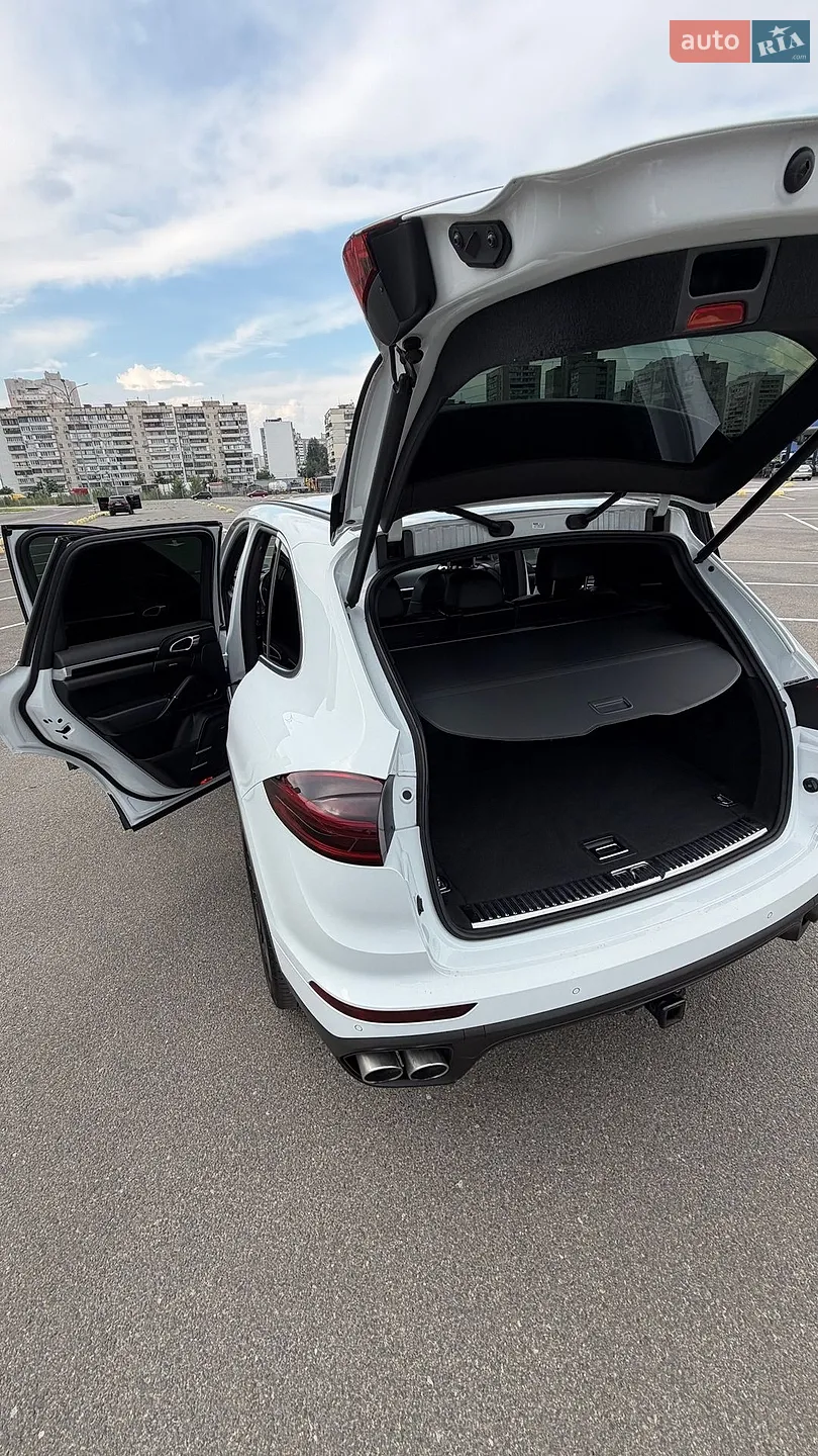 2014 Porsche Cayenne - мініатюра 8