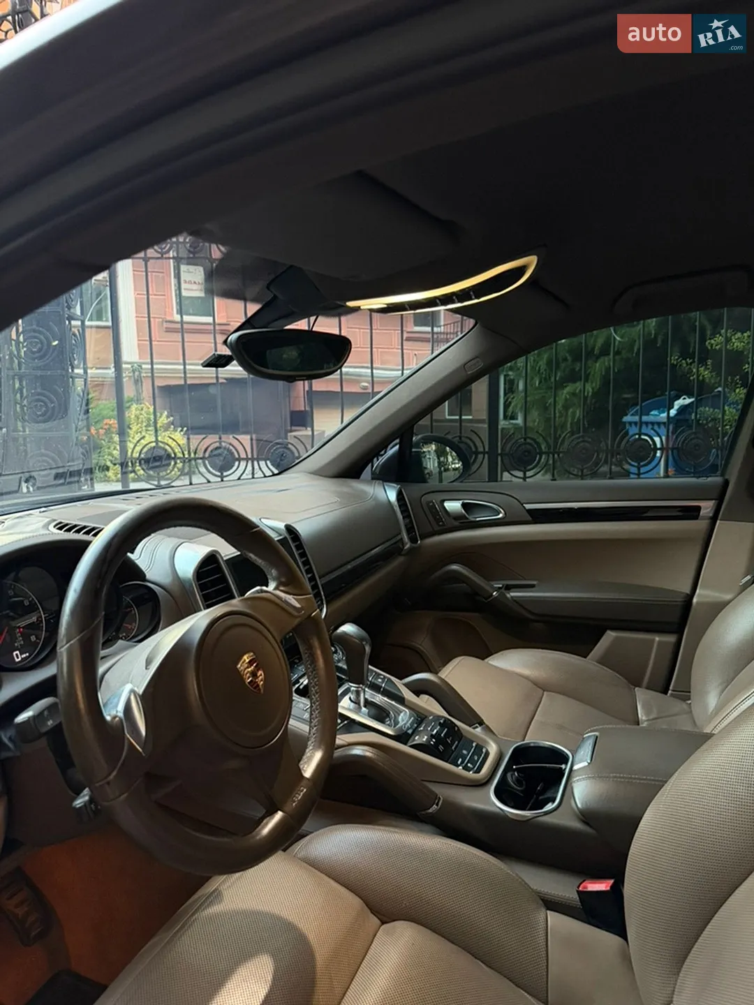 2011 Porsche Cayenne - мініатюра 9