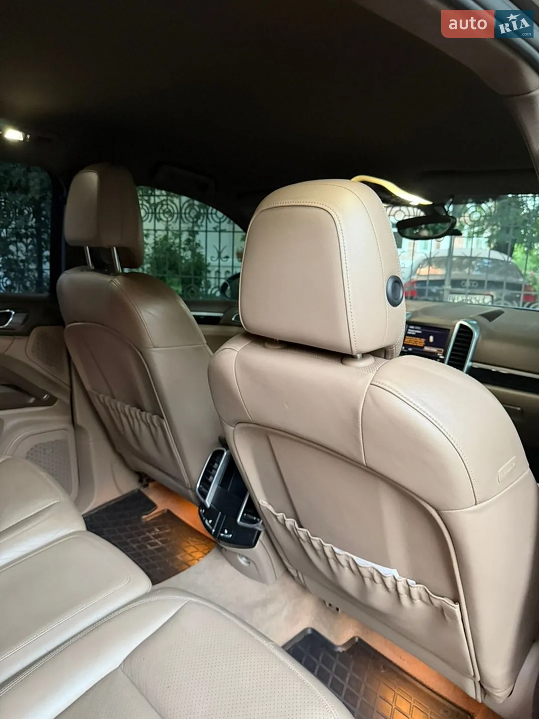2011 Porsche Cayenne - мініатюра 14