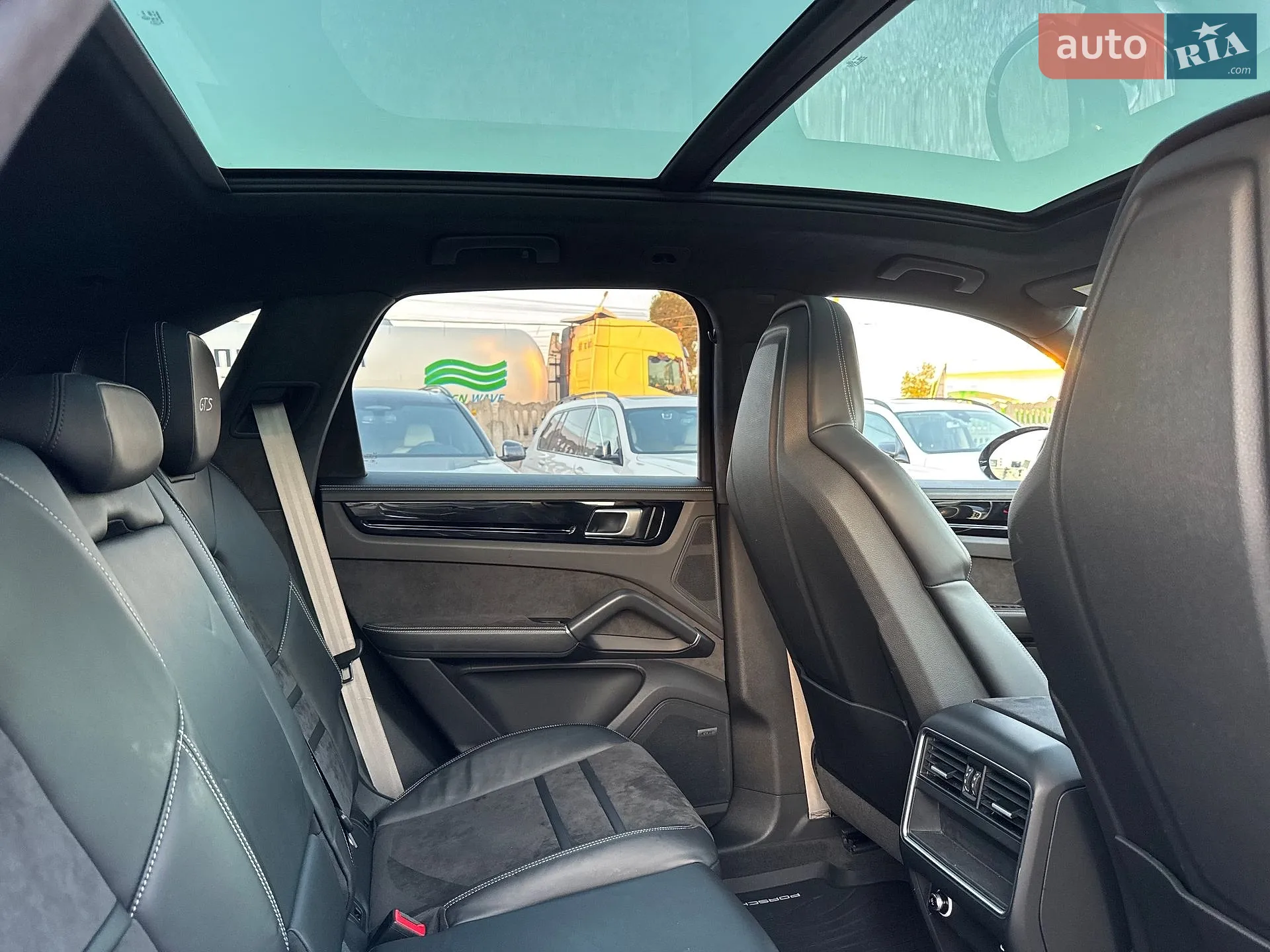 2021 Porsche Cayenne - мініатюра 22