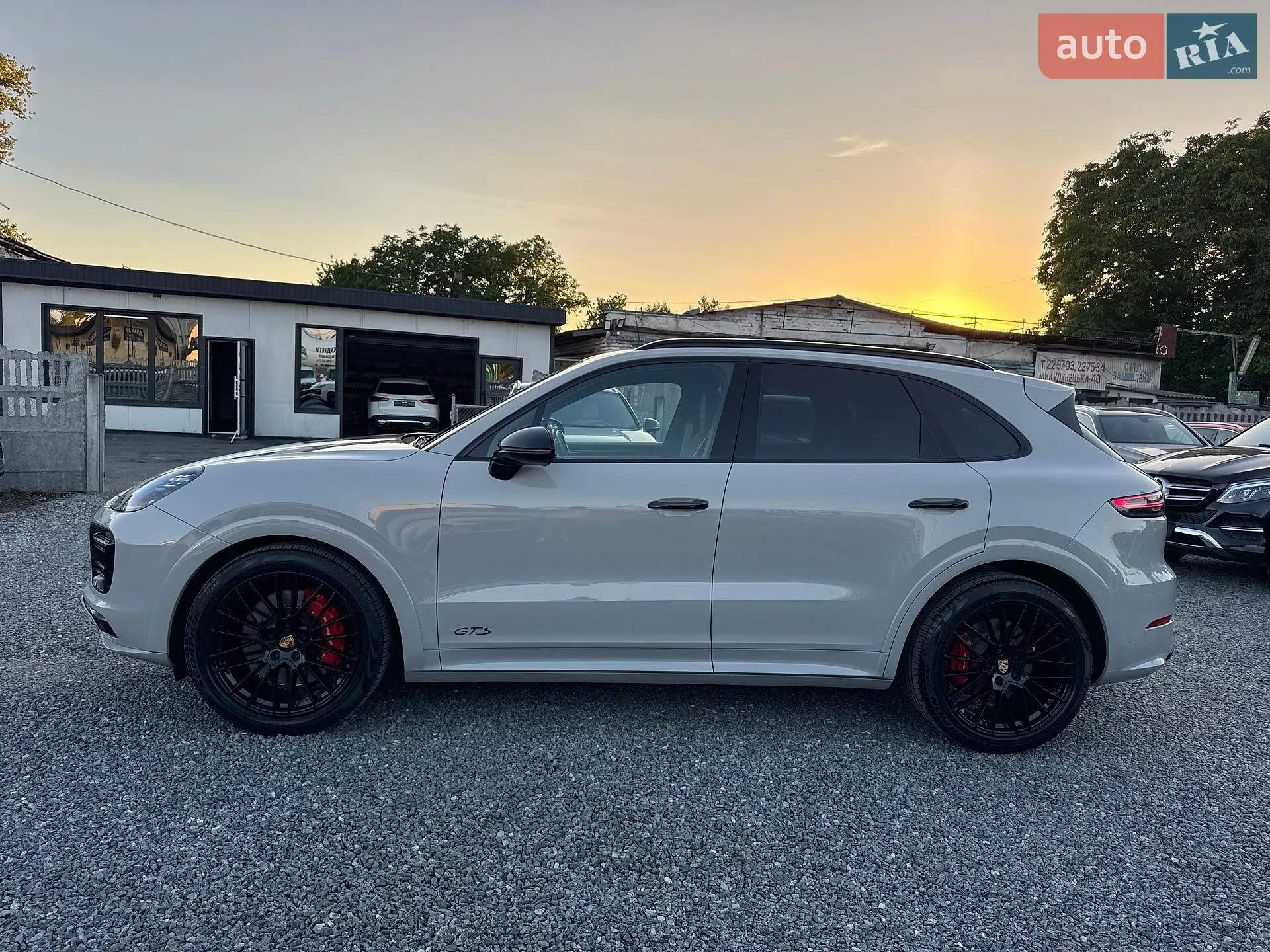 2021 Porsche Cayenne - мініатюра 44