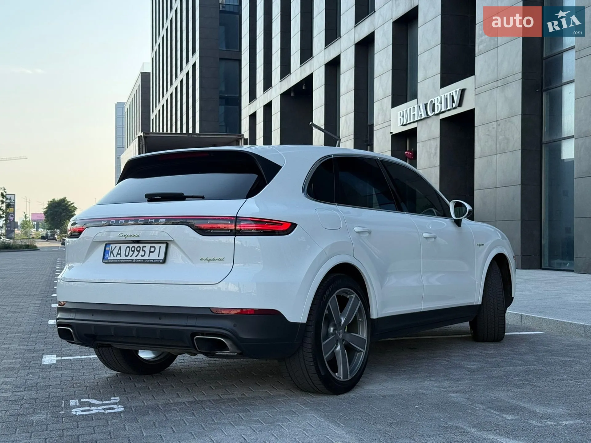 2019 Porsche Cayenne - мініатюра 7