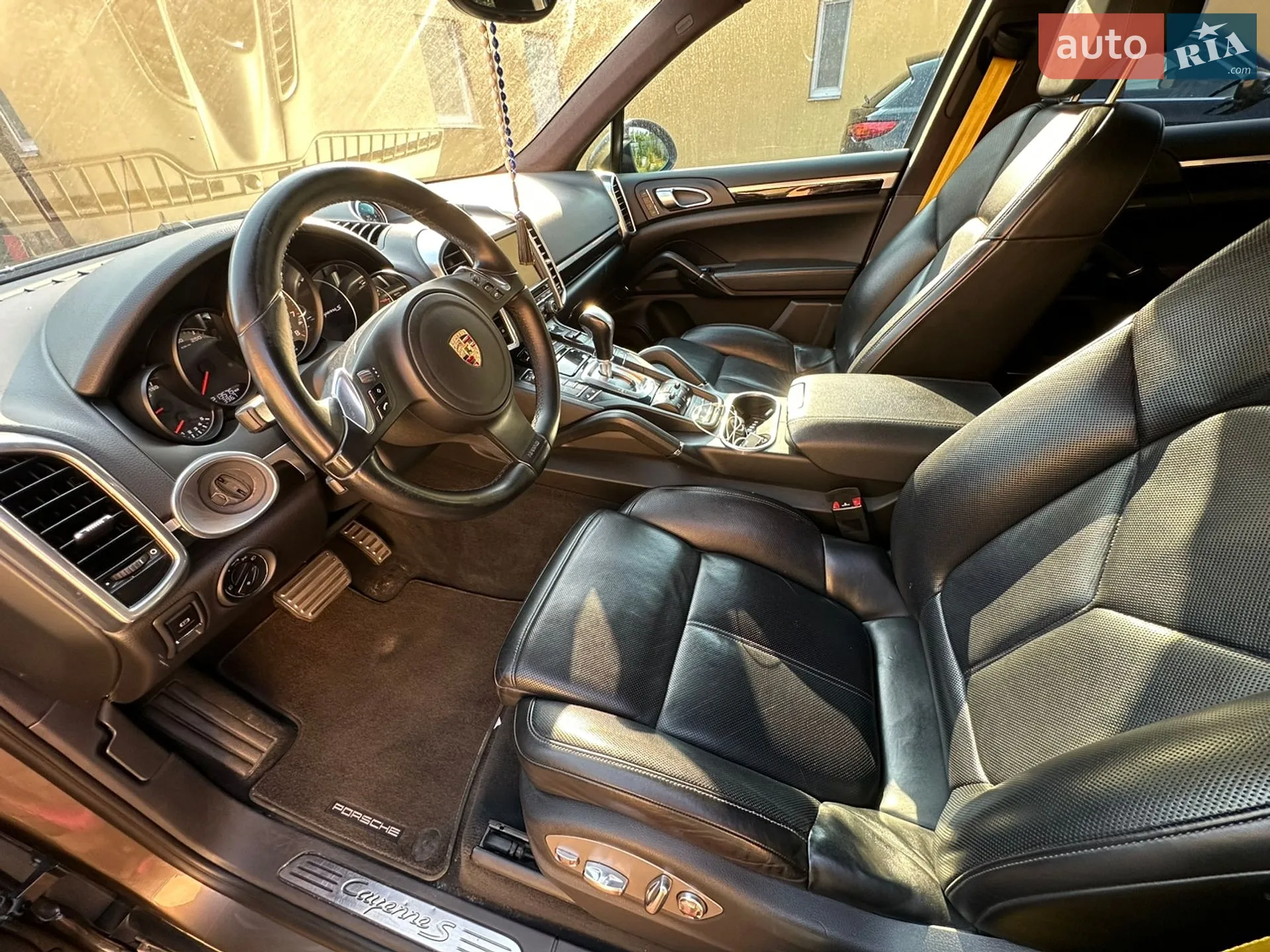 2012 Porsche Cayenne - мініатюра 8