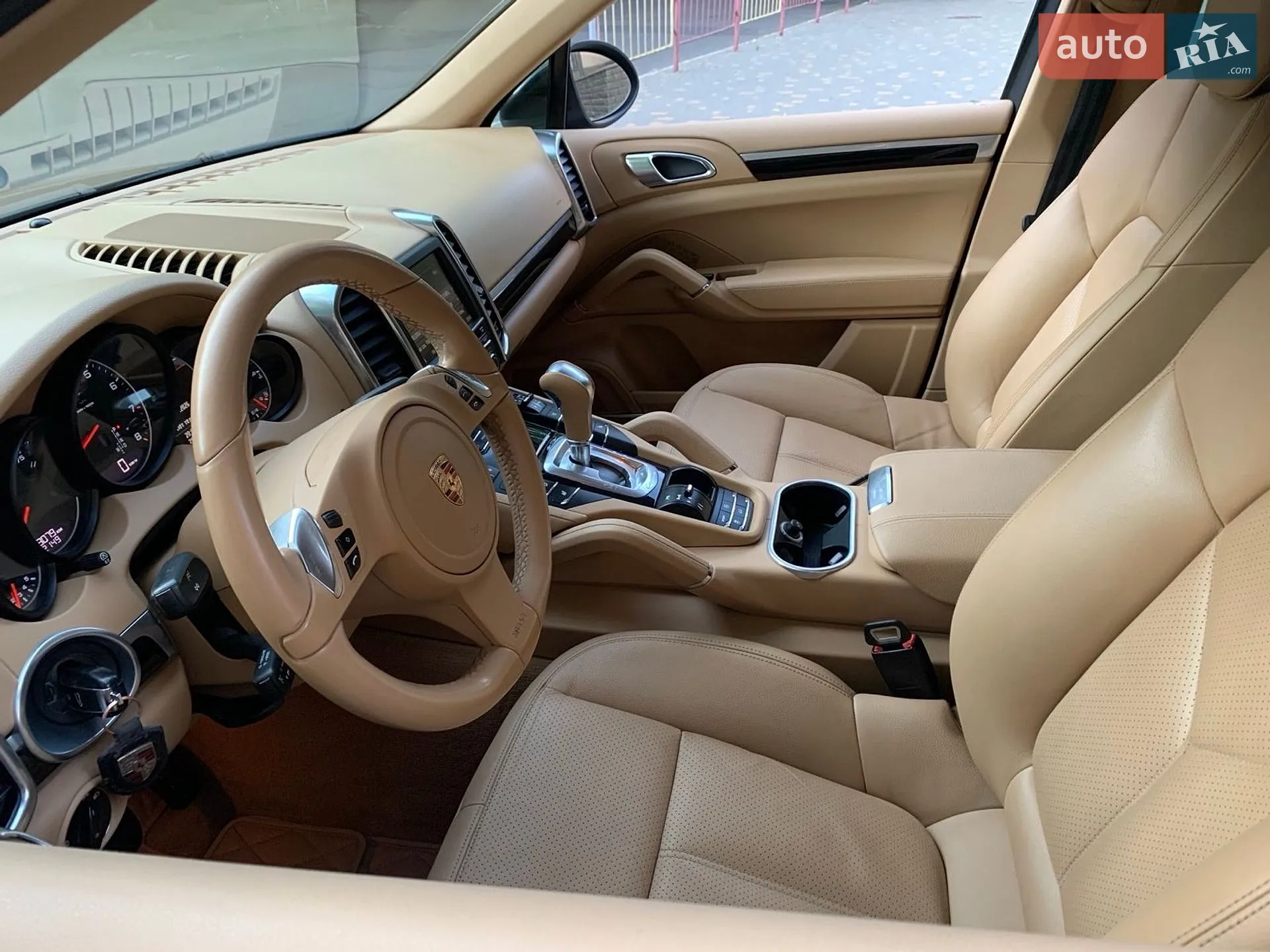 2011 Porsche Cayenne - мініатюра 22