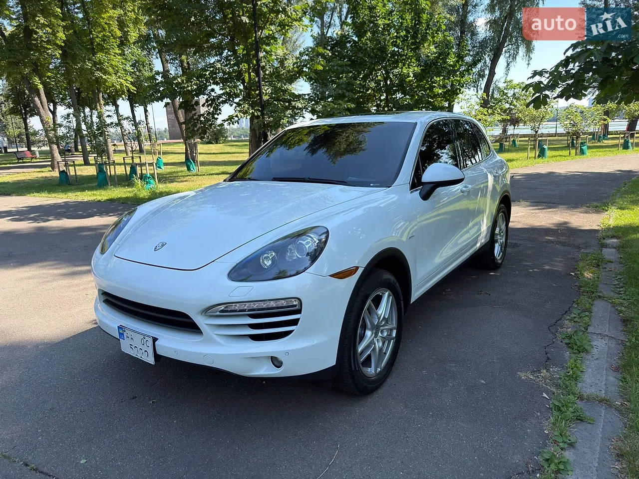 2014 Porsche Cayenne - мініатюра 16