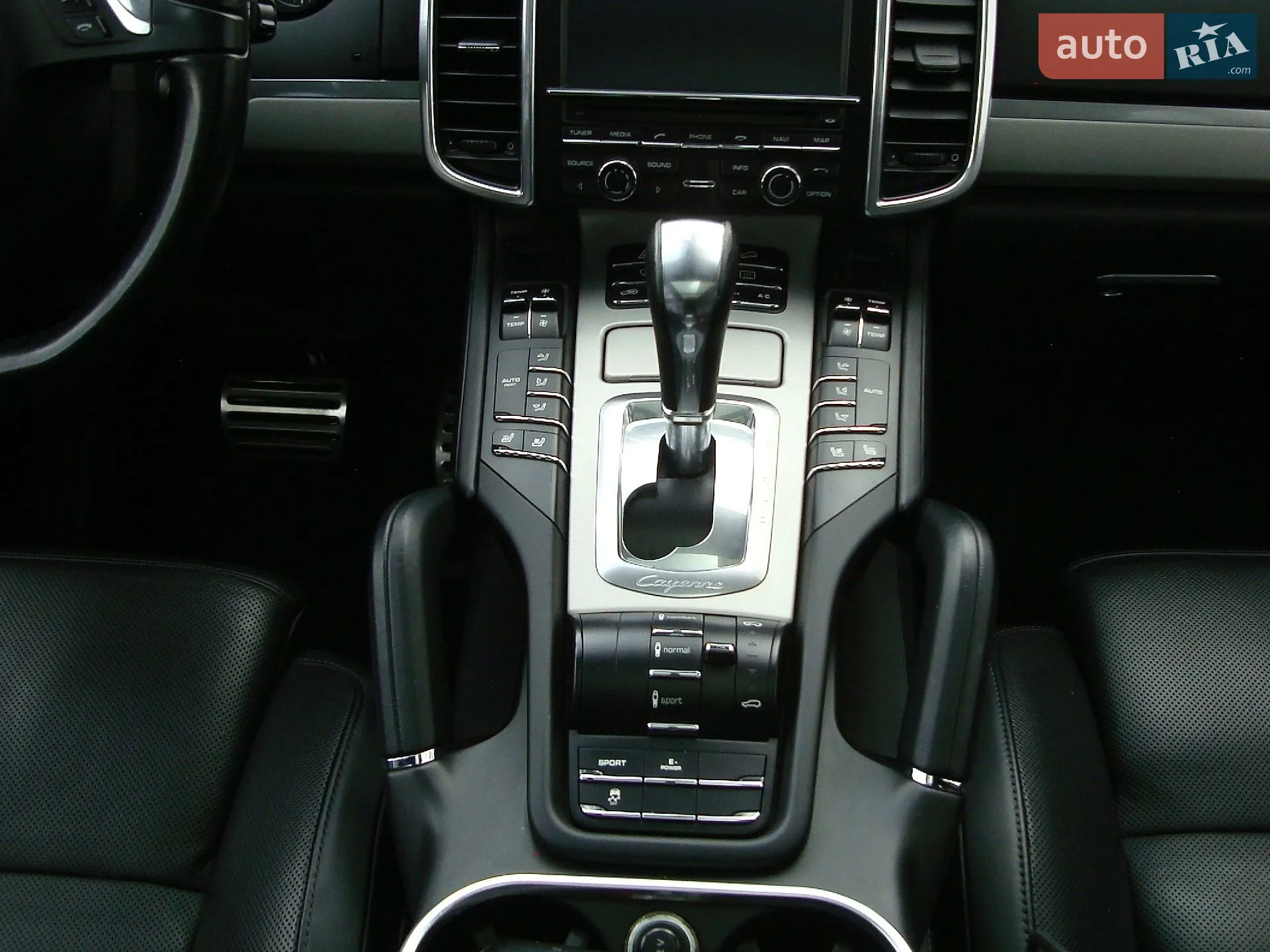 2014 Porsche Cayenne - мініатюра 24