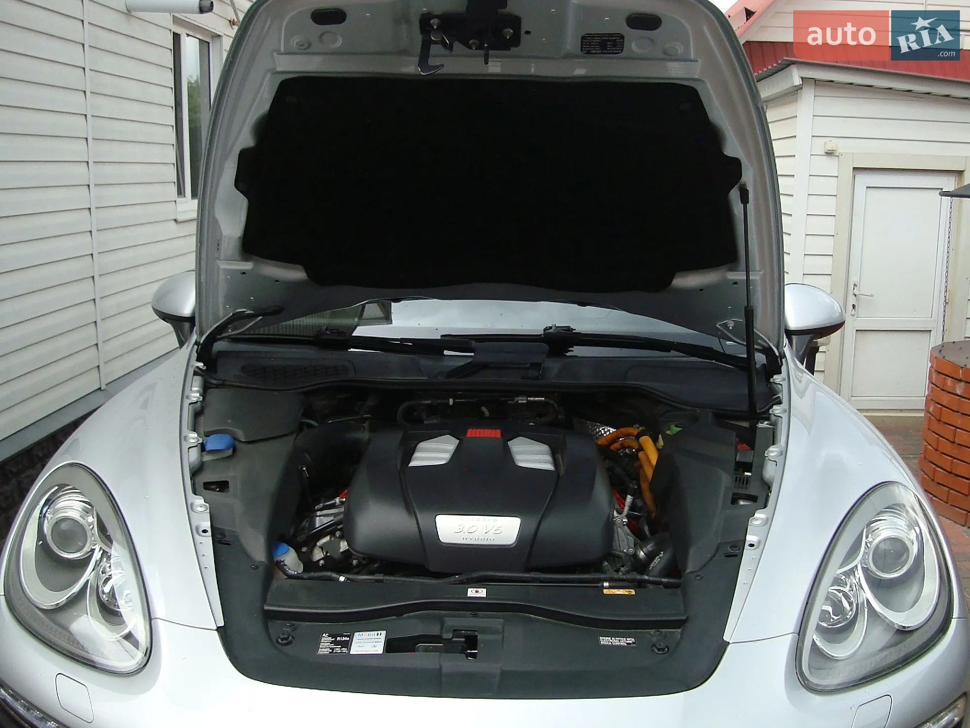 2014 Porsche Cayenne - мініатюра 38