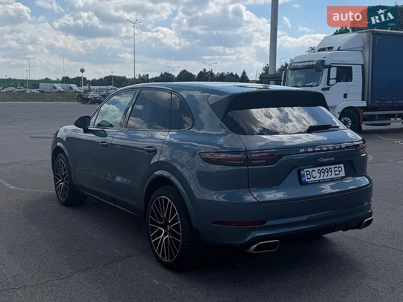 Porsche Cayenne
