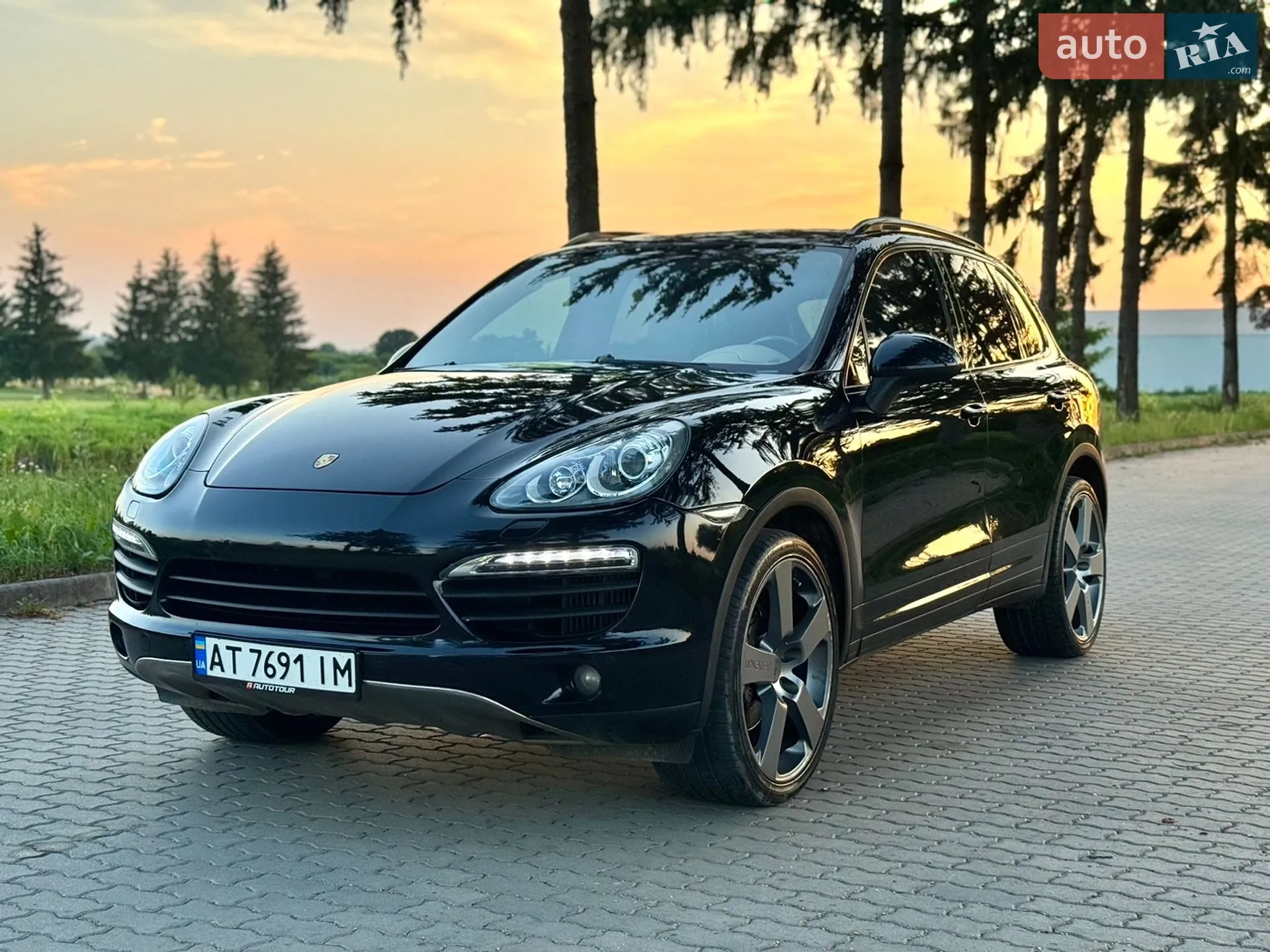 2011 Porsche Cayenne - мініатюра 3
