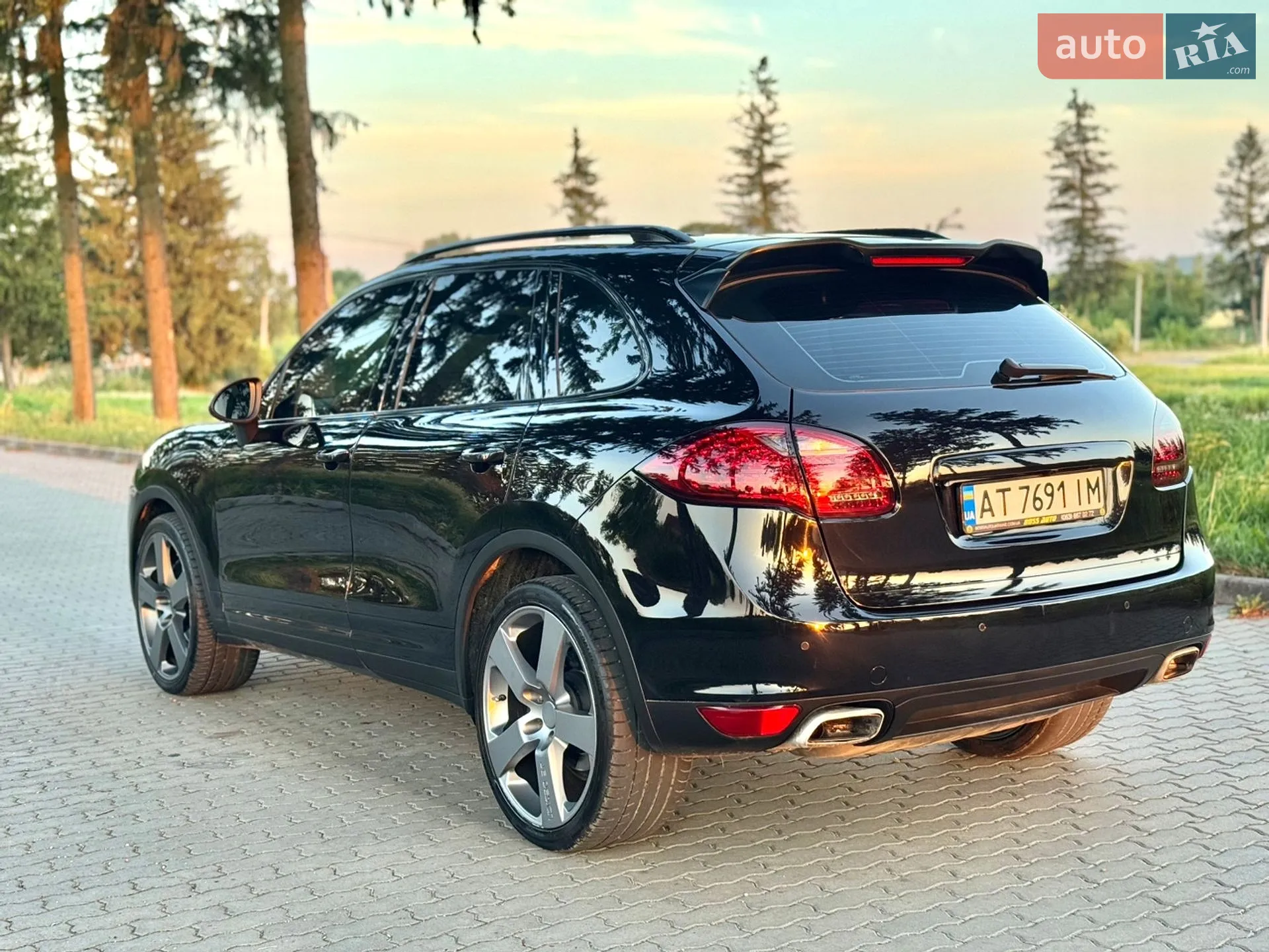 2011 Porsche Cayenne - мініатюра 5