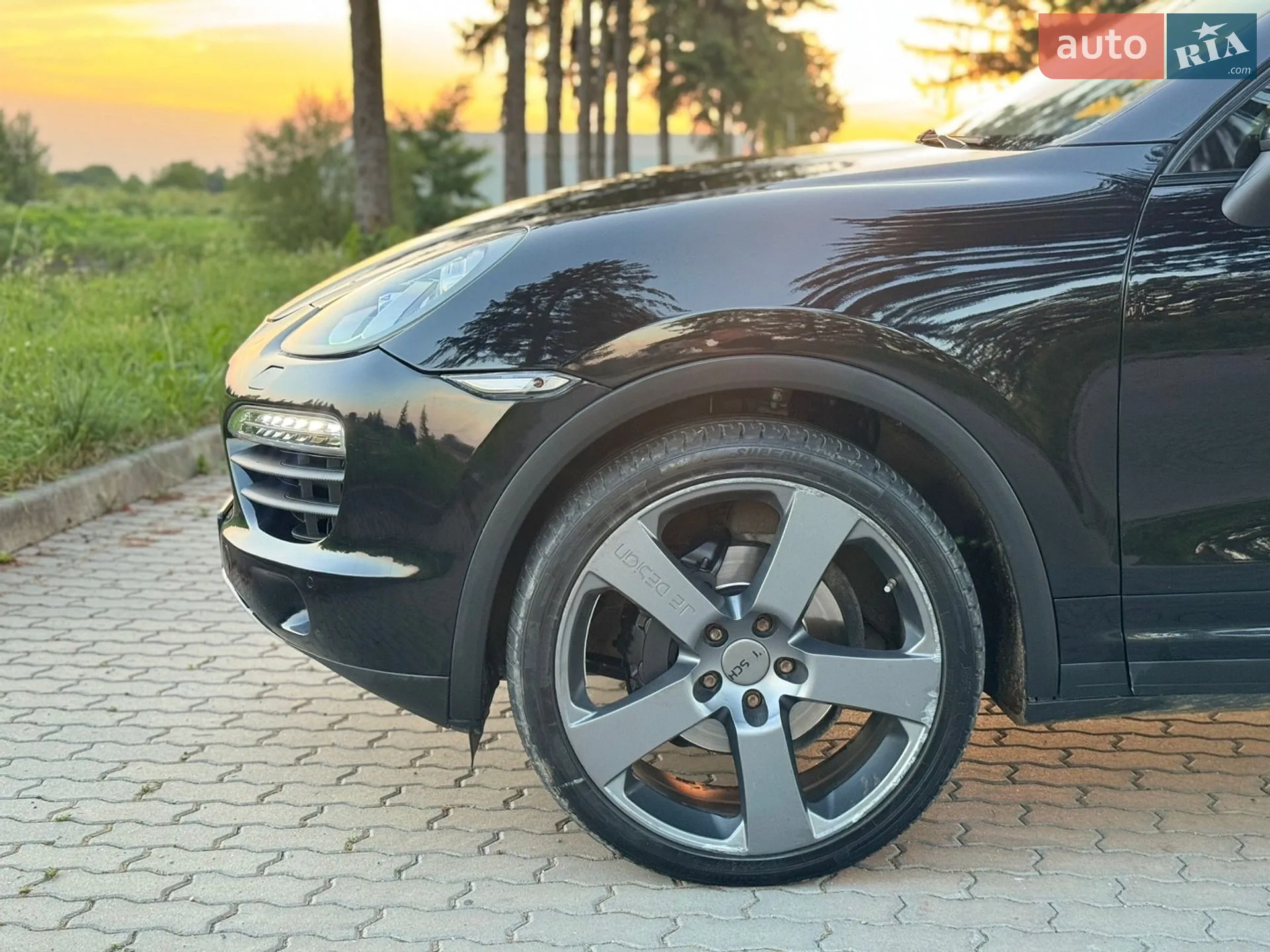 2011 Porsche Cayenne - мініатюра 14