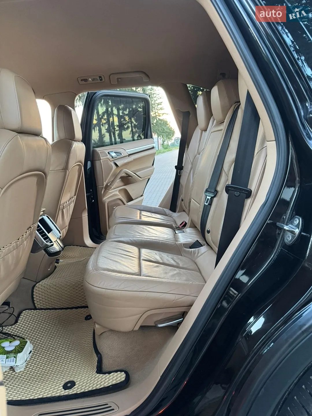 2011 Porsche Cayenne - мініатюра 31