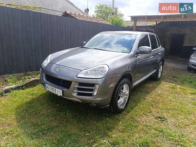 Porsche Cayenne