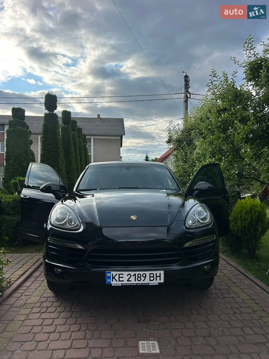 2011 Porsche Cayenne - мініатюра 2