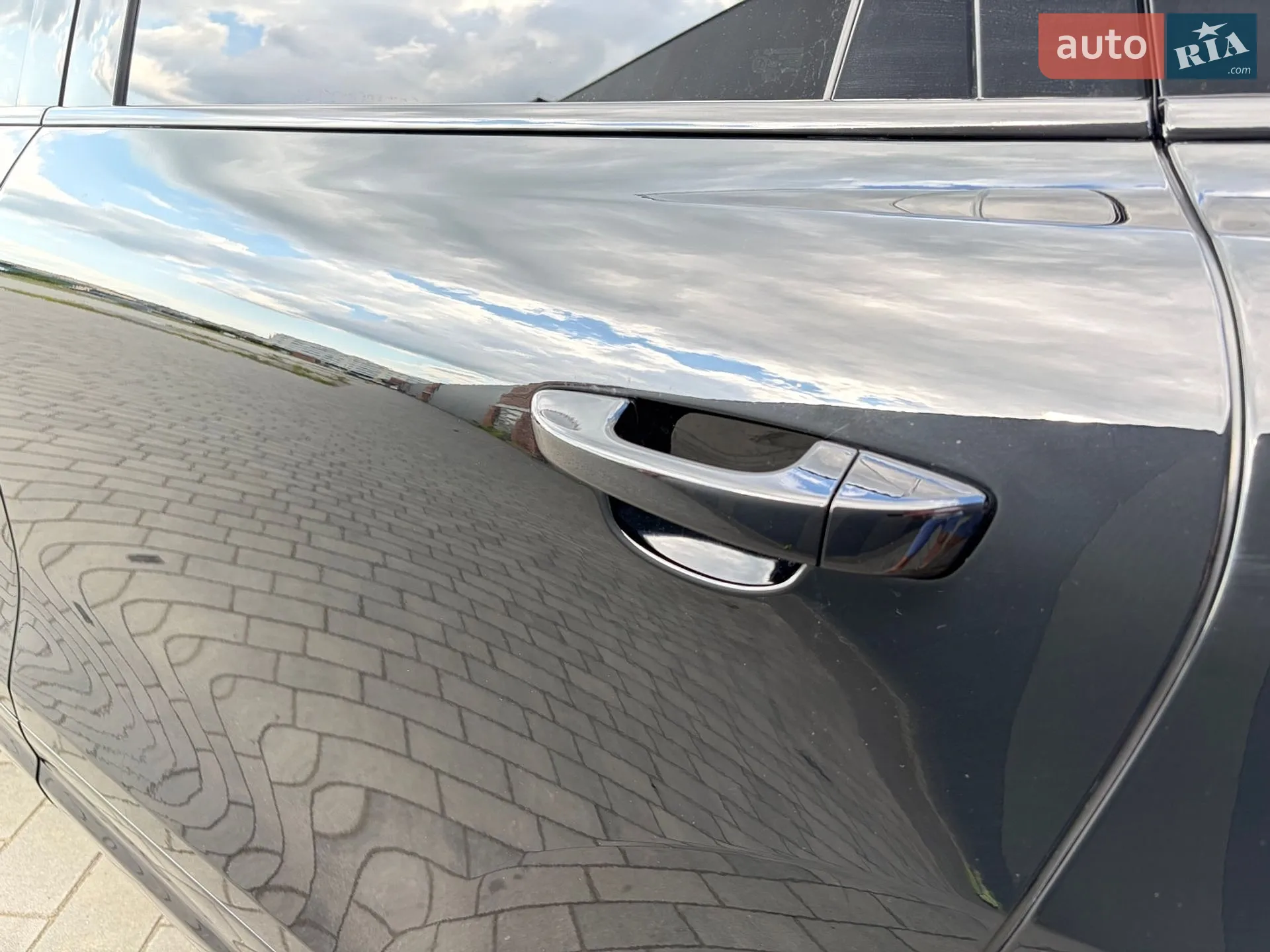 Porsche Cayenne 2013 VIN WP1AF2A25ELA33093 фото оголошення 3 з 104